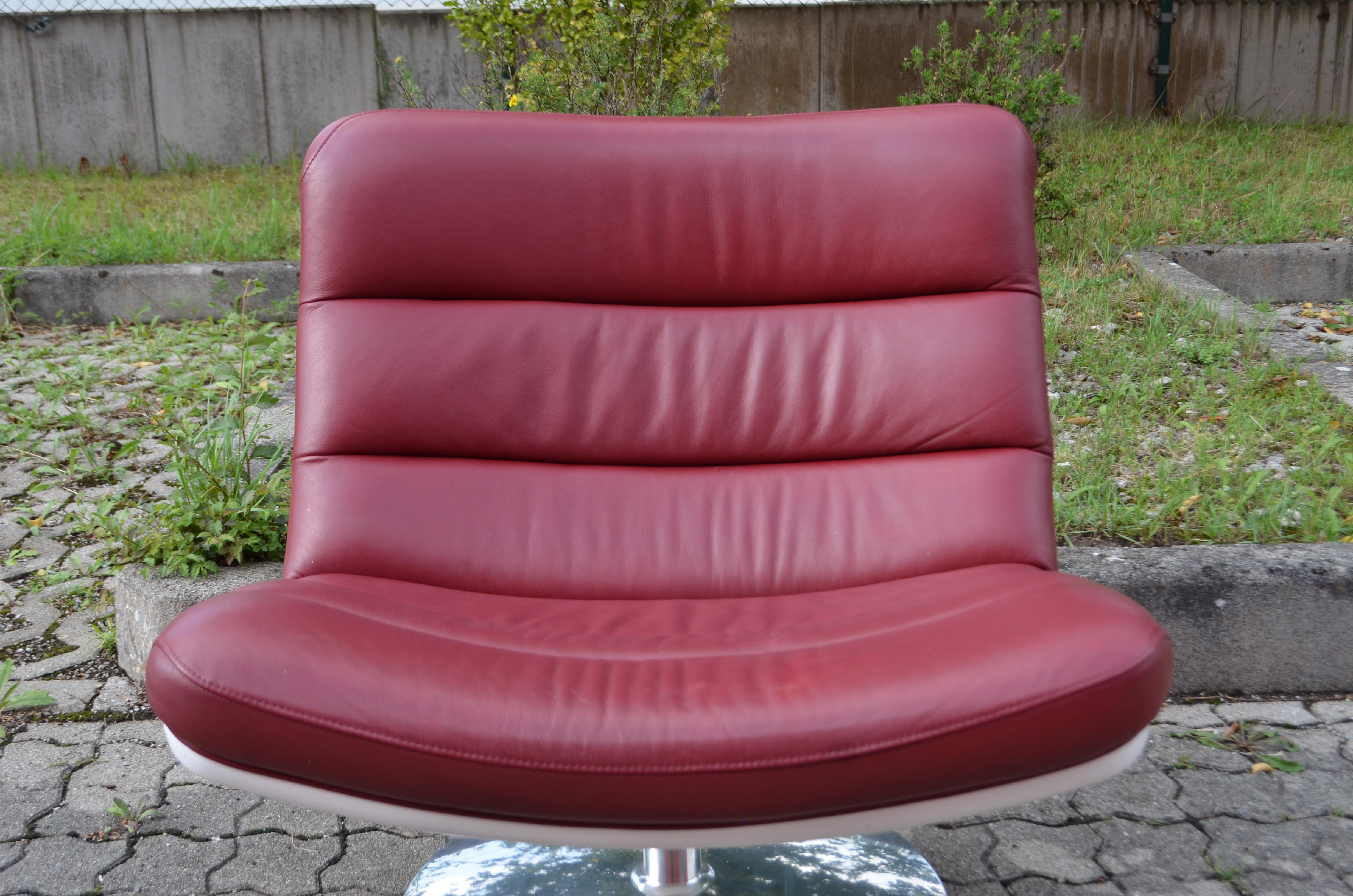 Fauteuil pivotant Artifort Geoffrey Harcourt F 975 Bon état - En vente à Munich, Bavaria