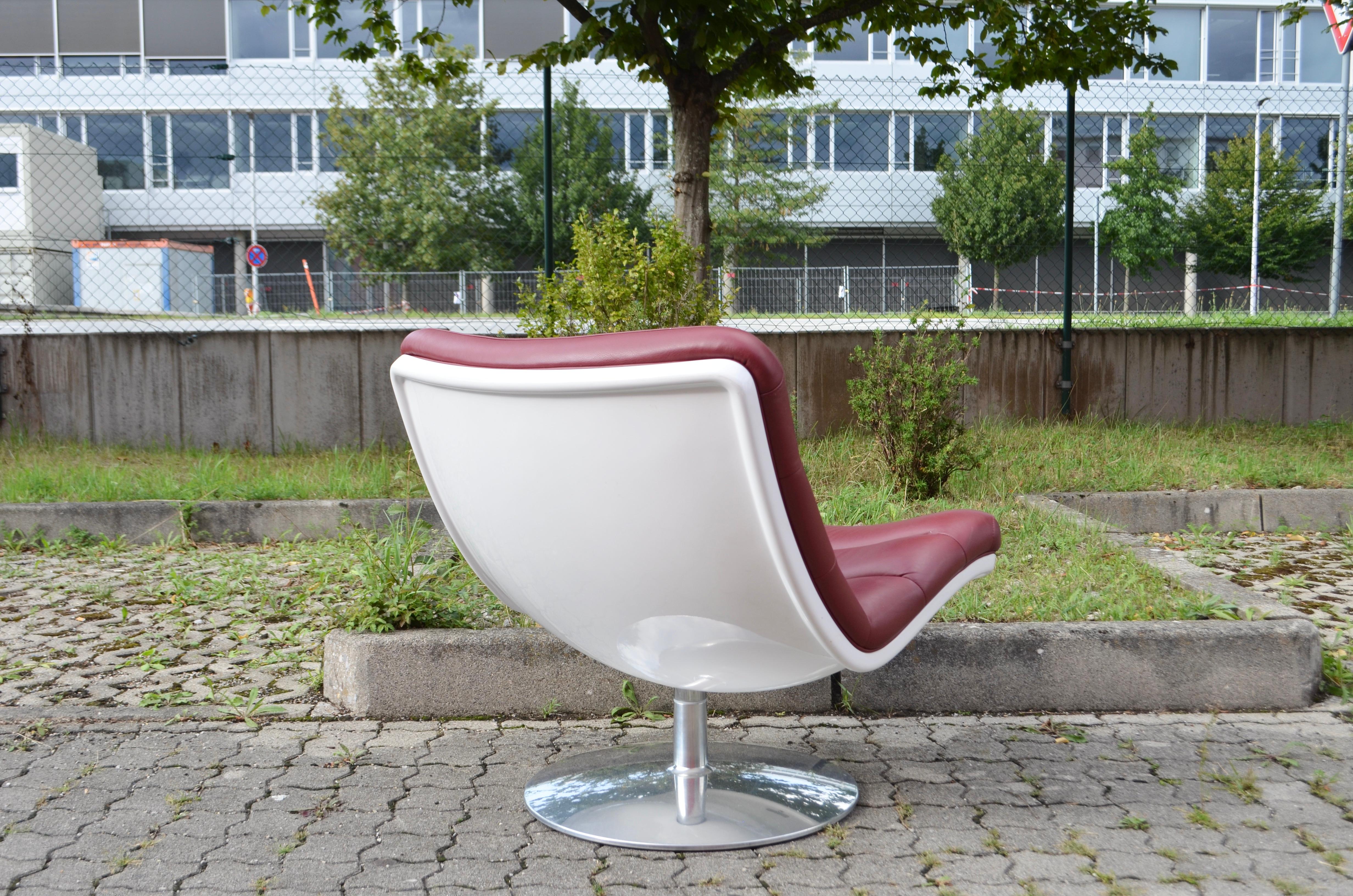 Aluminium Fauteuil pivotant Artifort Geoffrey Harcourt F 975 en vente
