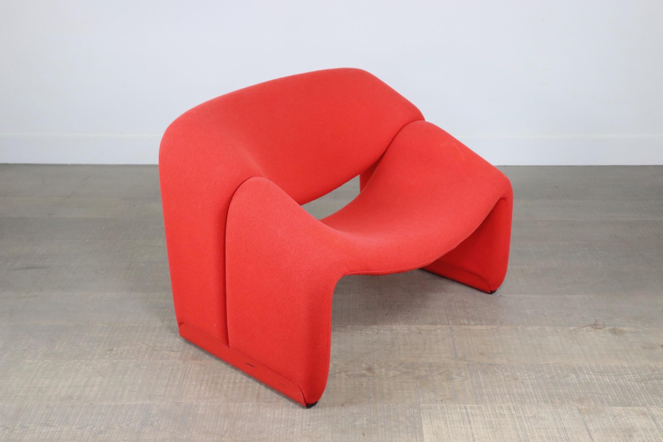 Artifort Groovy F598 (M chair) by Pierre Paulin in red In Good Condition In ABCOUDE, UT
