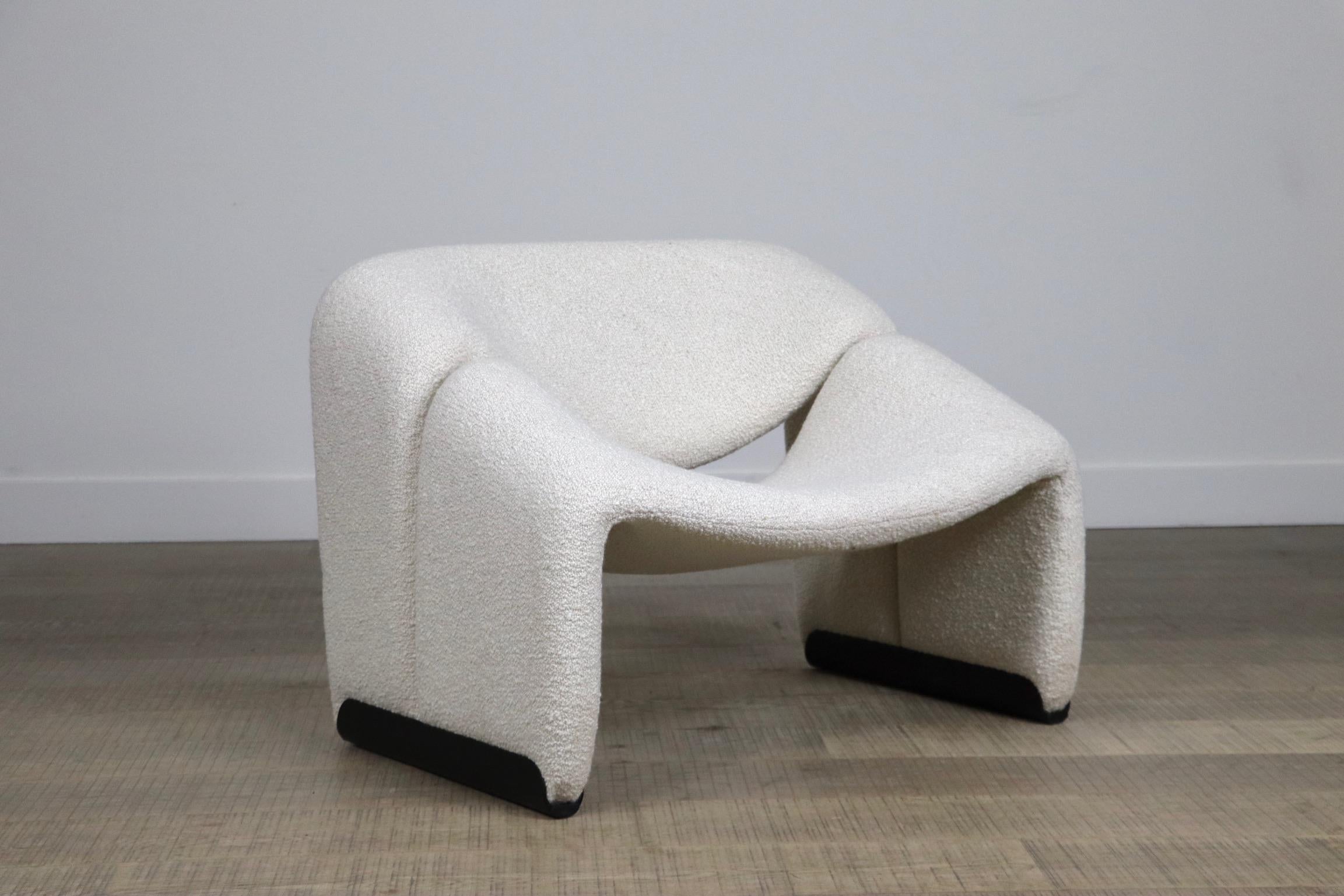 Artifort Groovy F598 'M Chair' en Bouclé par Pierre Paulin 1970 1