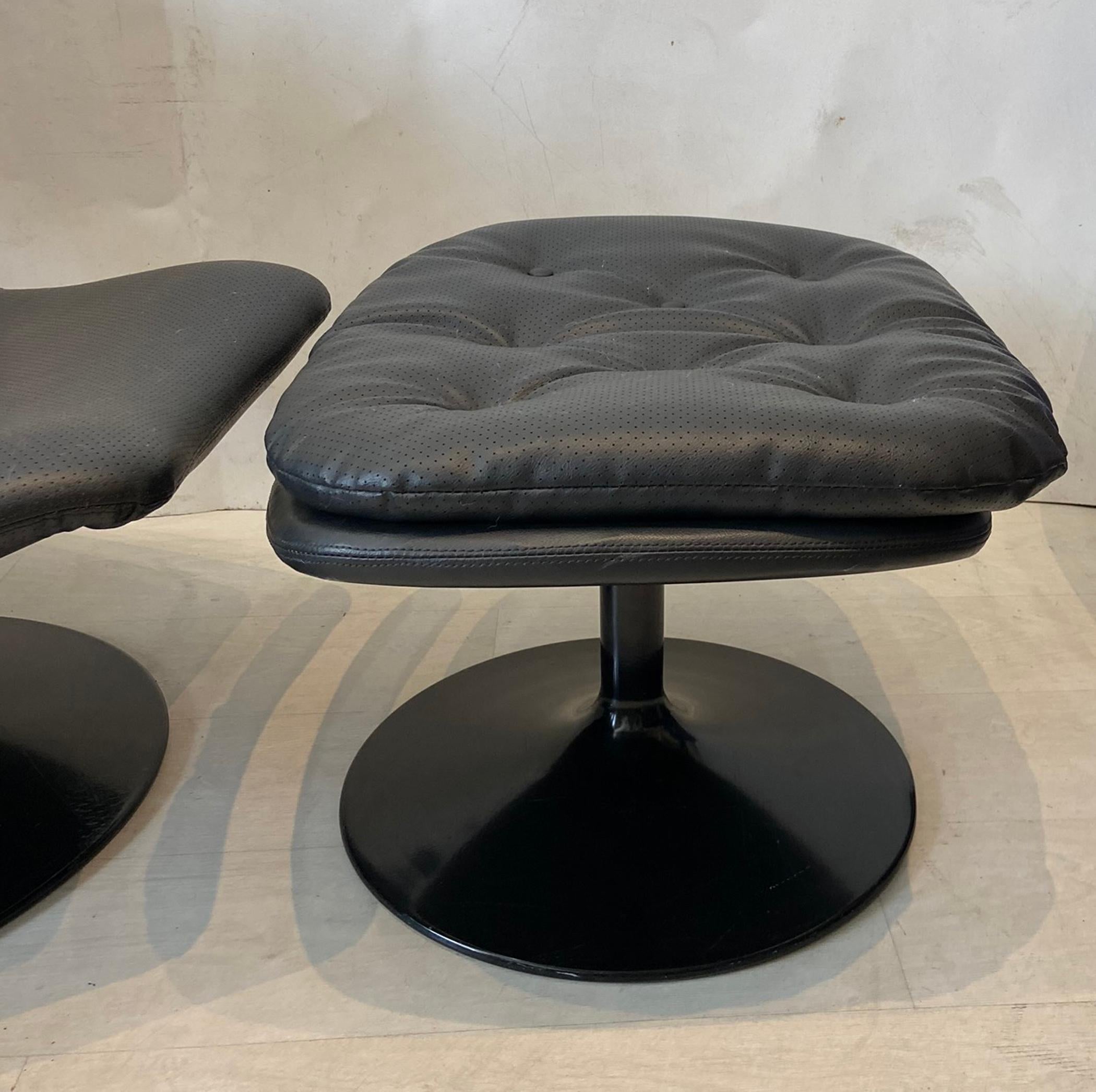 Italian Artifort Lounge Chair with Ottoman