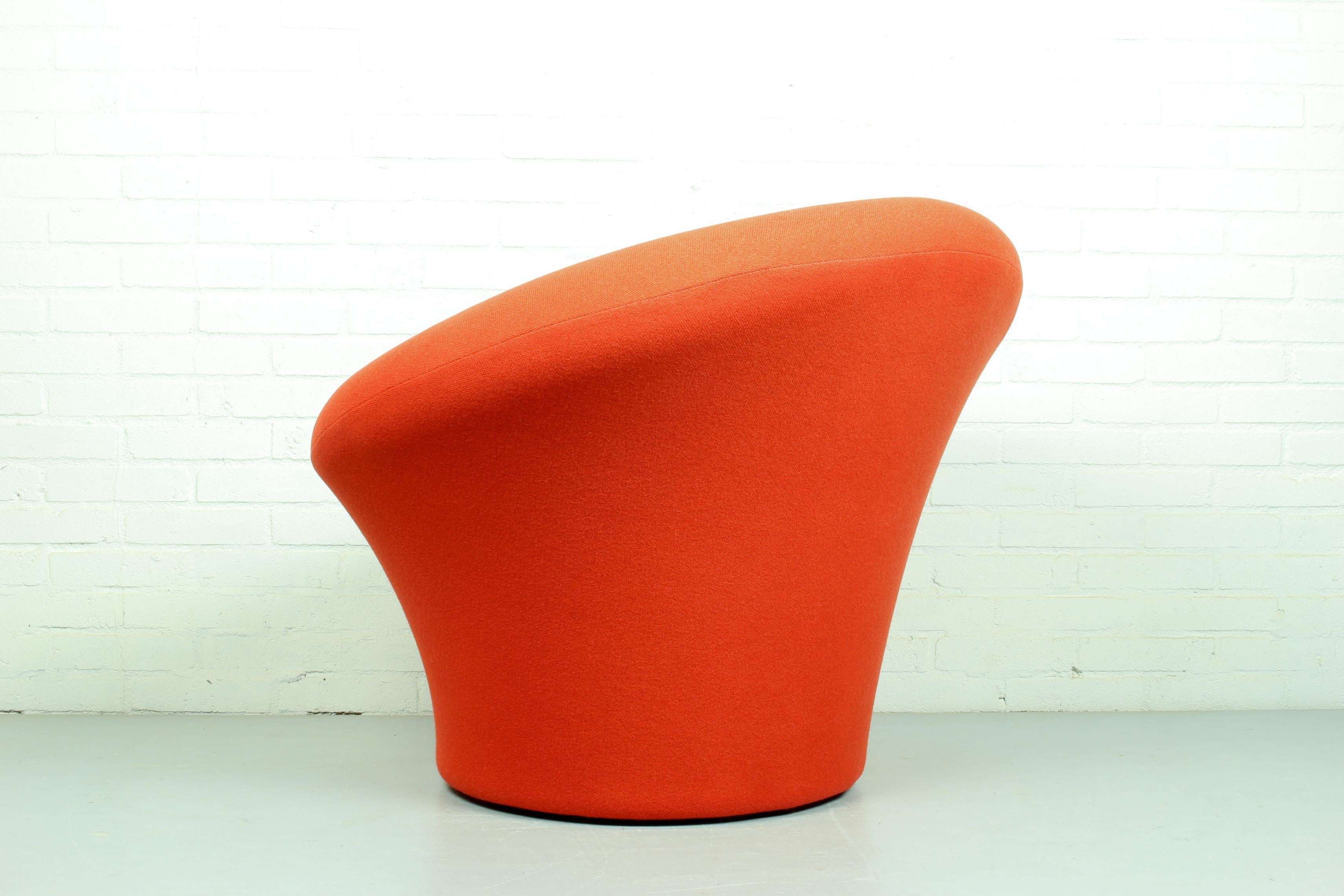 20th Century Artifort Mushroom Armchair F 560 by Pierre Paulin