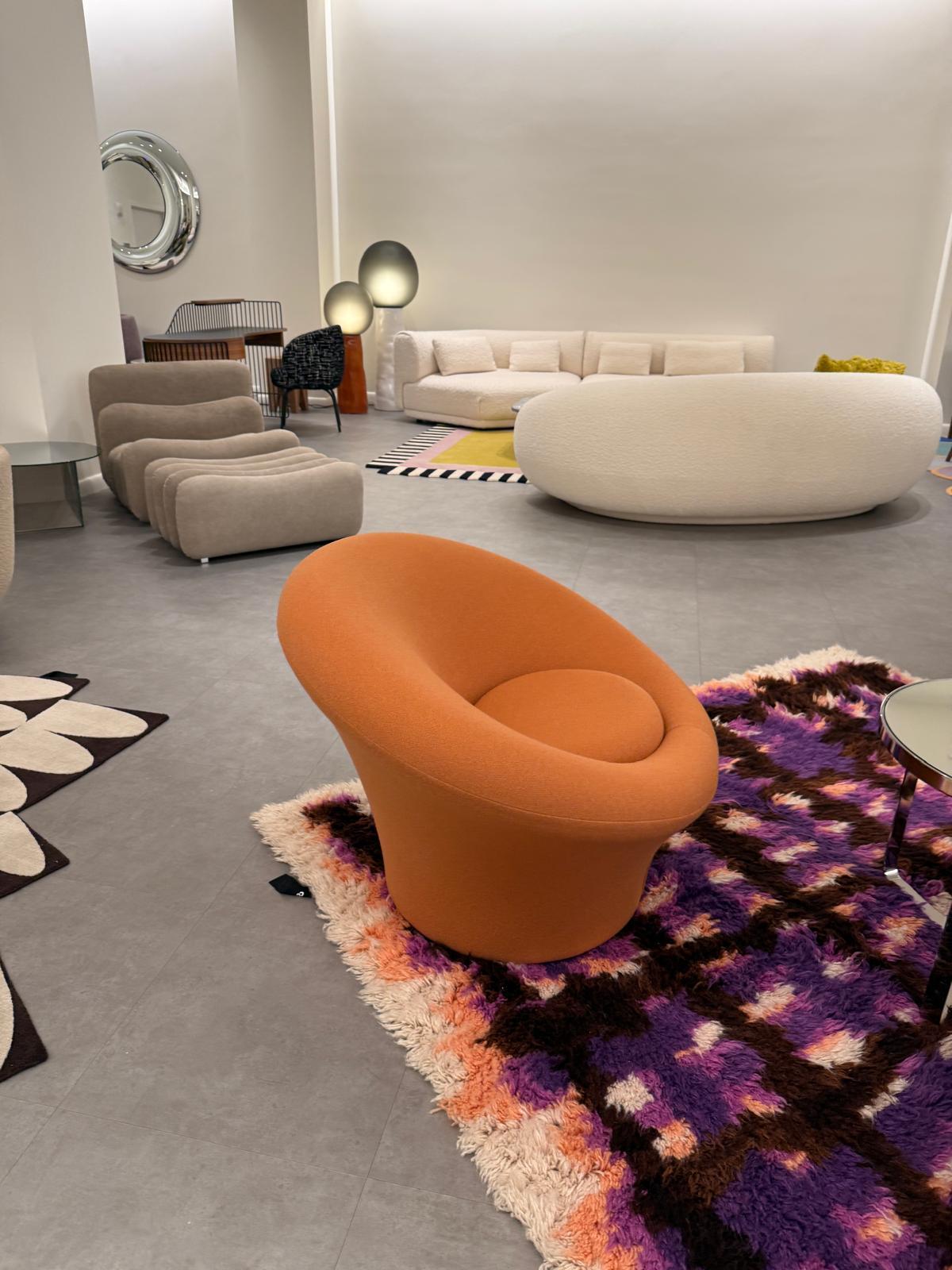 Silla de salón Artifort Mushroom de Pierre Paulin en STOCK Siglo XXI y contemporáneo en venta