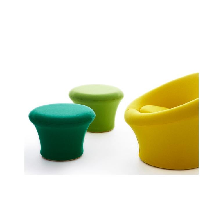 Der Pilz P. für Artifort ist einer der berühmtesten Entwürfe von Pierre Paulin. Der erste war der Mushroom-Sessel, der heute im Museum of Modern Art in New York ausgestellt ist. Dann kam der Mushroom Pouf, ein weiteres gefeiertes Design, das in