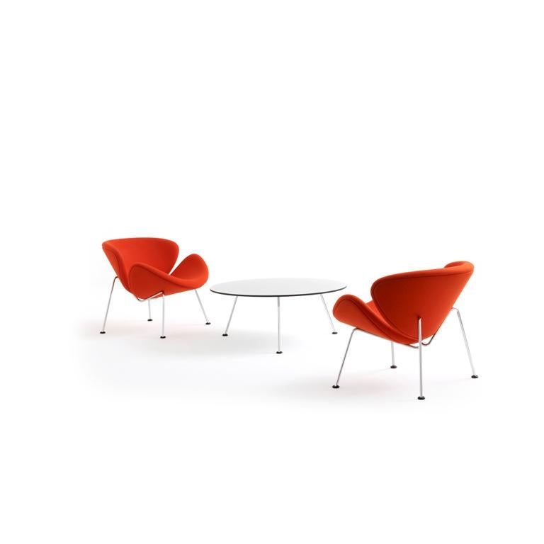 Anpassbarer orangefarbener Artifort-Sessel mit geschwungener Lehne  von Pierre Paulin im Angebot 1