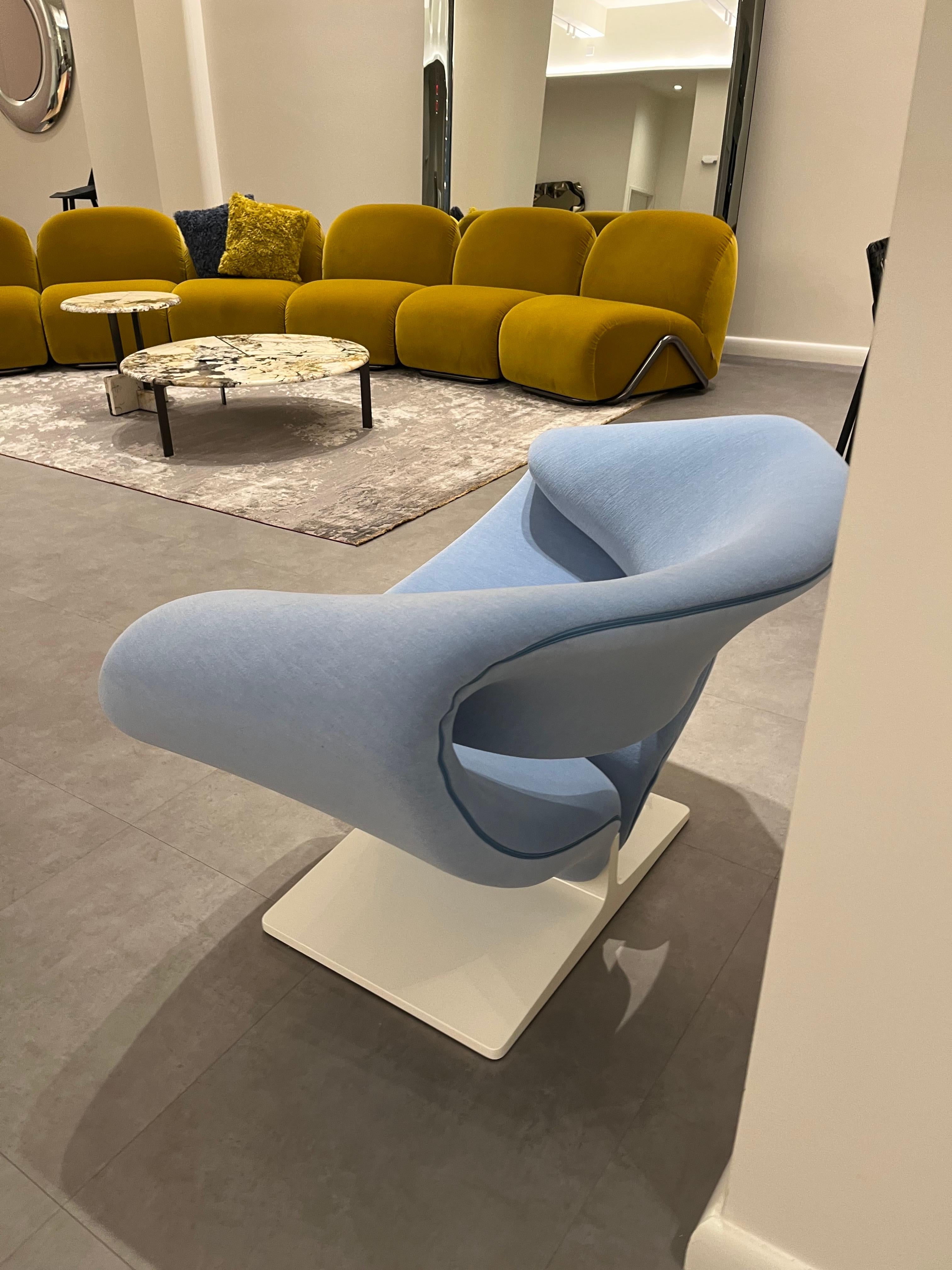 Artifort Pierre Paulin Blue Ribbon Velvet Lounge Chair in Stock For Sale 3