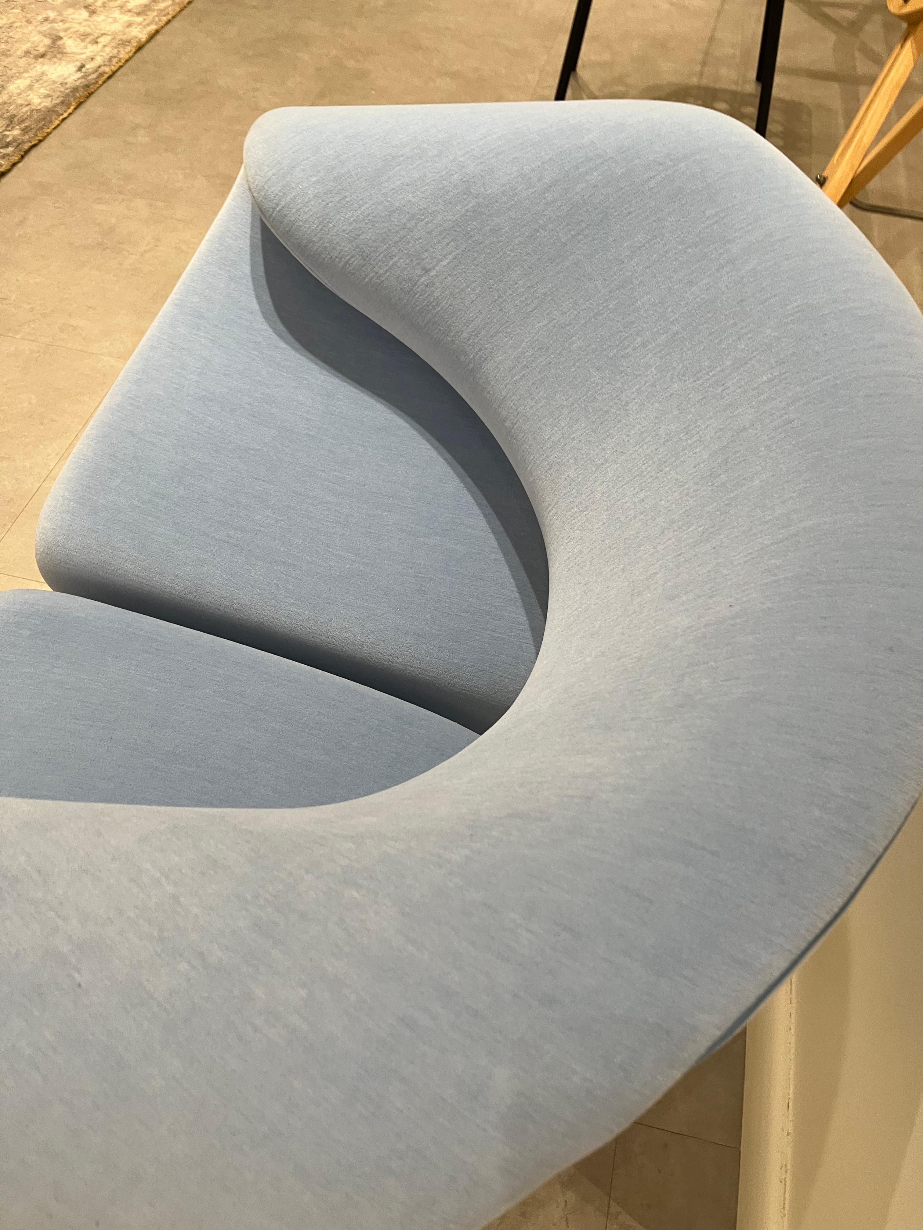 Artifort Pierre Paulin Blue Ribbon Velvet Lounge Chair in Stock For Sale 5