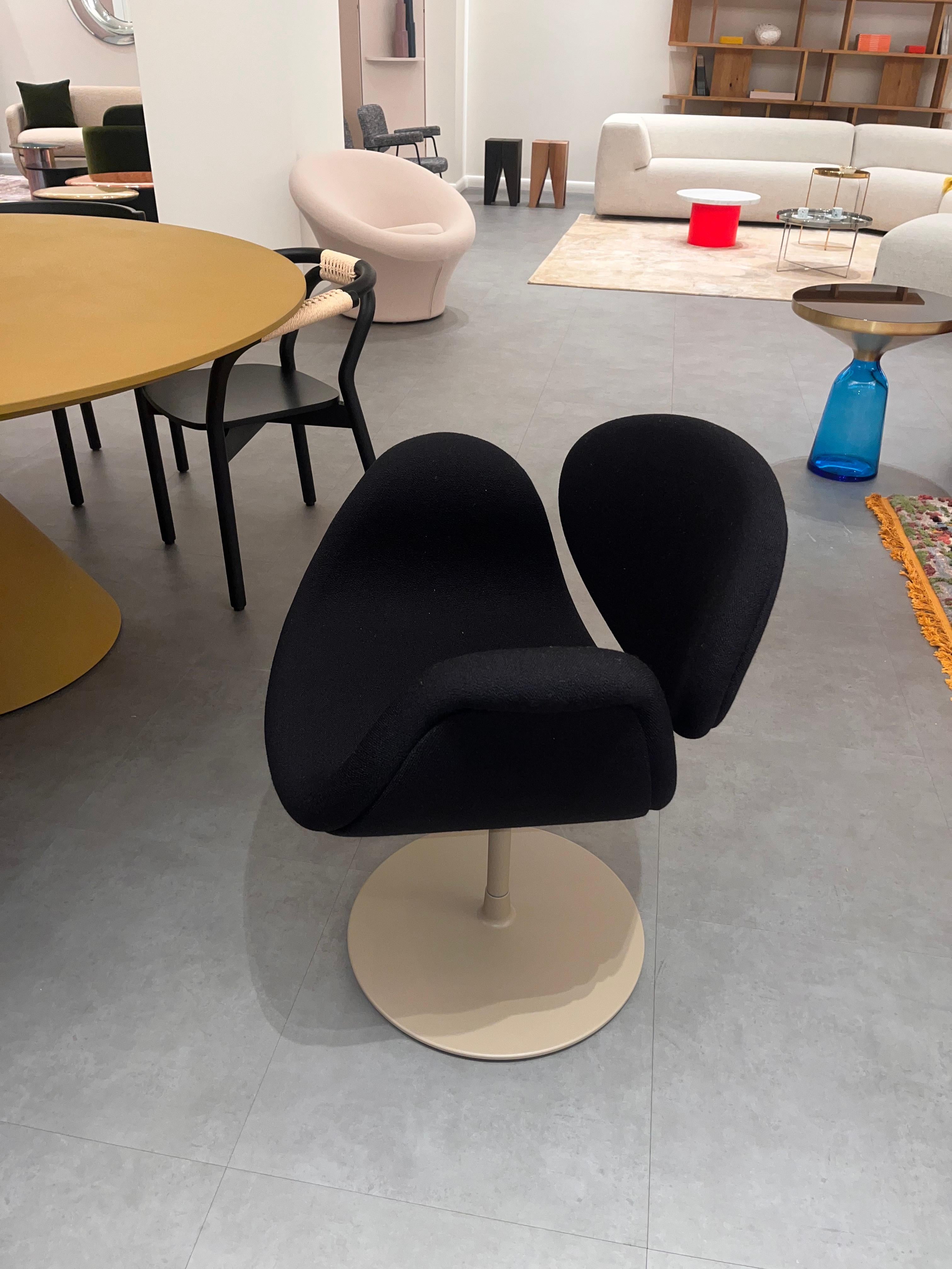 Contemporary Artifort Pierre Paulin Little Tulip Swivel Chair in STOCK For Sale