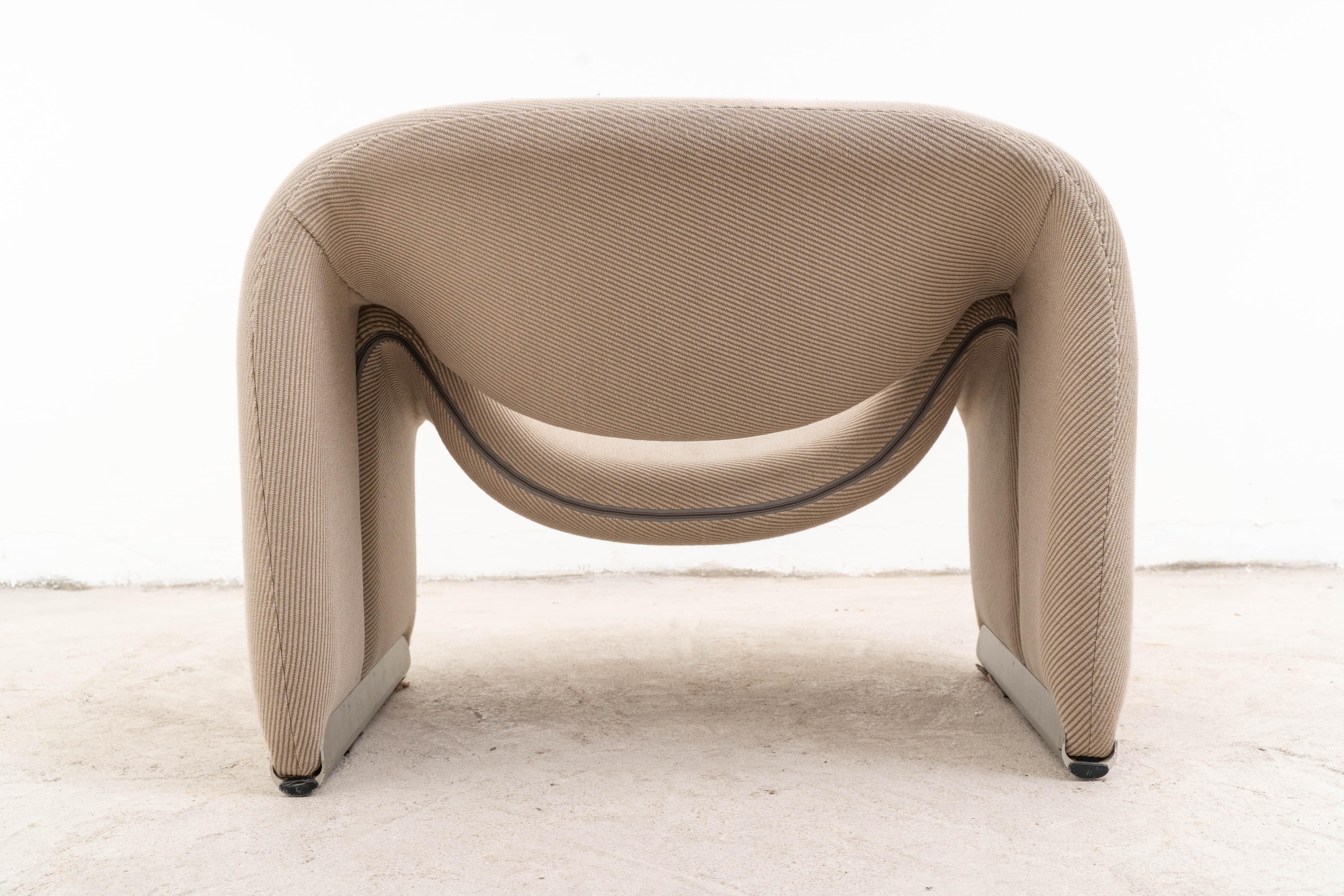 Aluminum Artifort - Pierre Paulin - Sofa - Groovy Chair - Aluminium, Wool For Sale