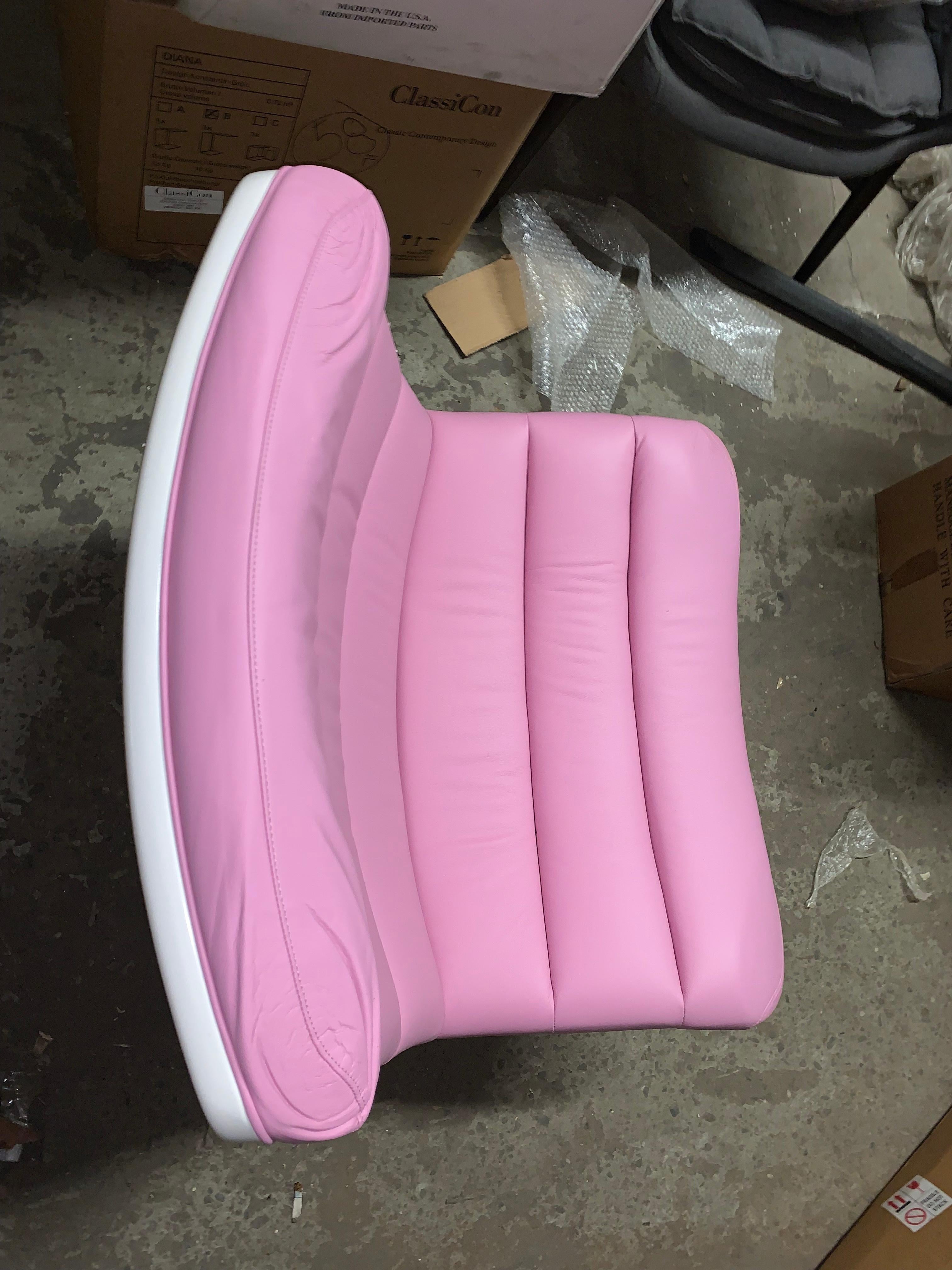 Contemporary NEW Artifort Pink F978 Lounge Chair designed by Geoffrey D. Harcourt  in STOCK For Sale