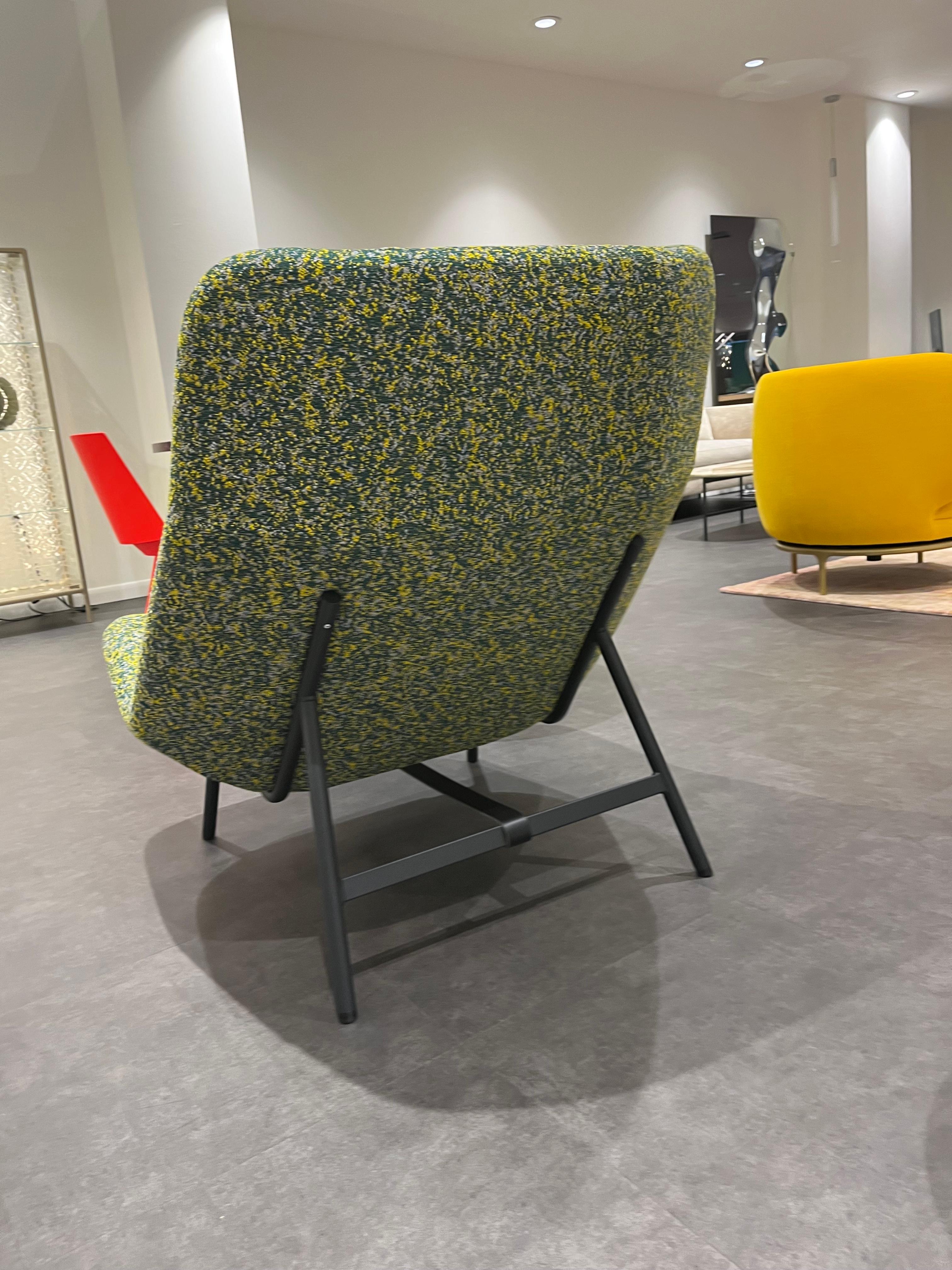 Artifort Soft Facet Lounge Chair Designed by Scholten & Baijings in STOCK In Excellent Condition In New York, NY