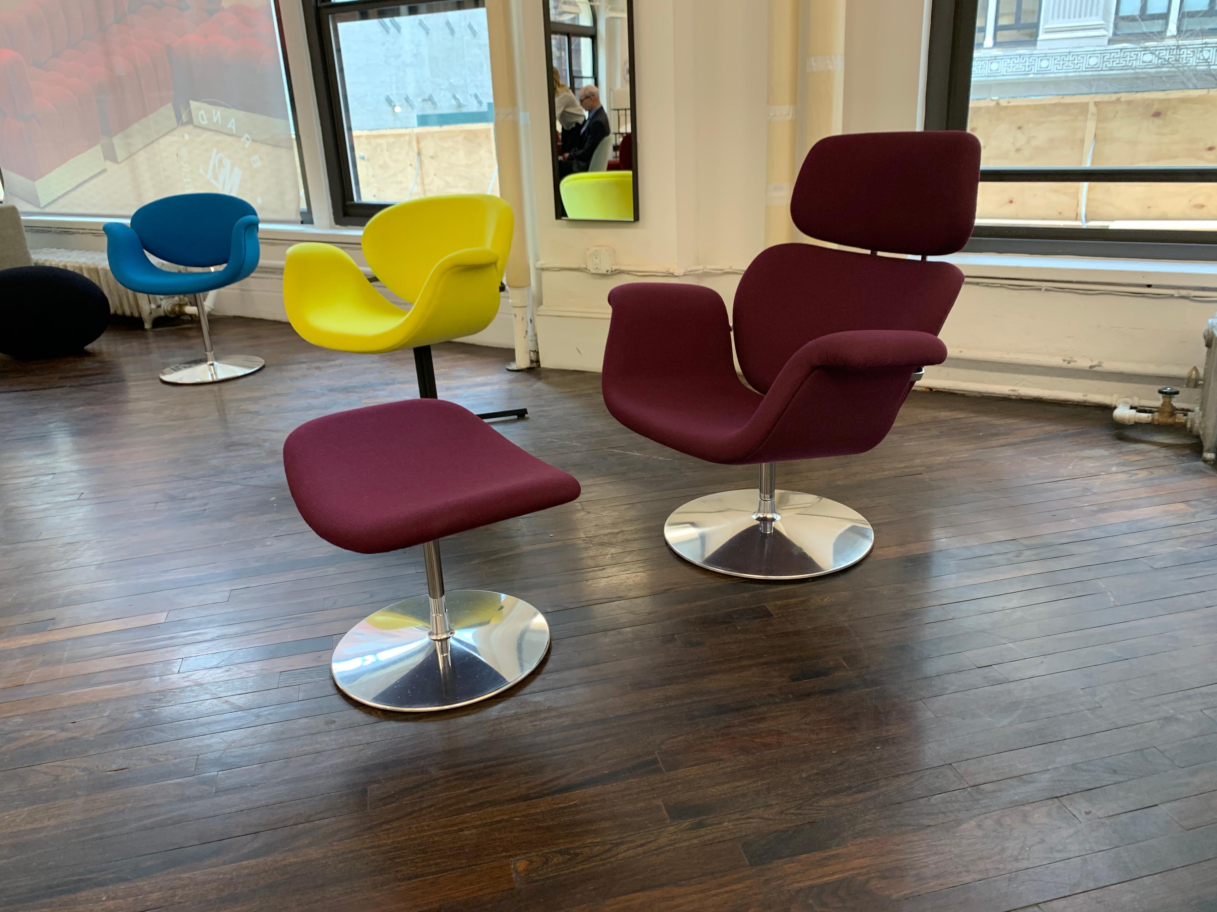 Artifort Swivel Tulip Lounge with Ottoman by Pierre Paulin 2