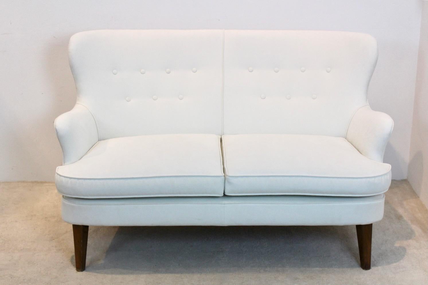 Upholstery Artifort Theo Ruth Cocktail Sofa, Netherlands, 1950s For Sale