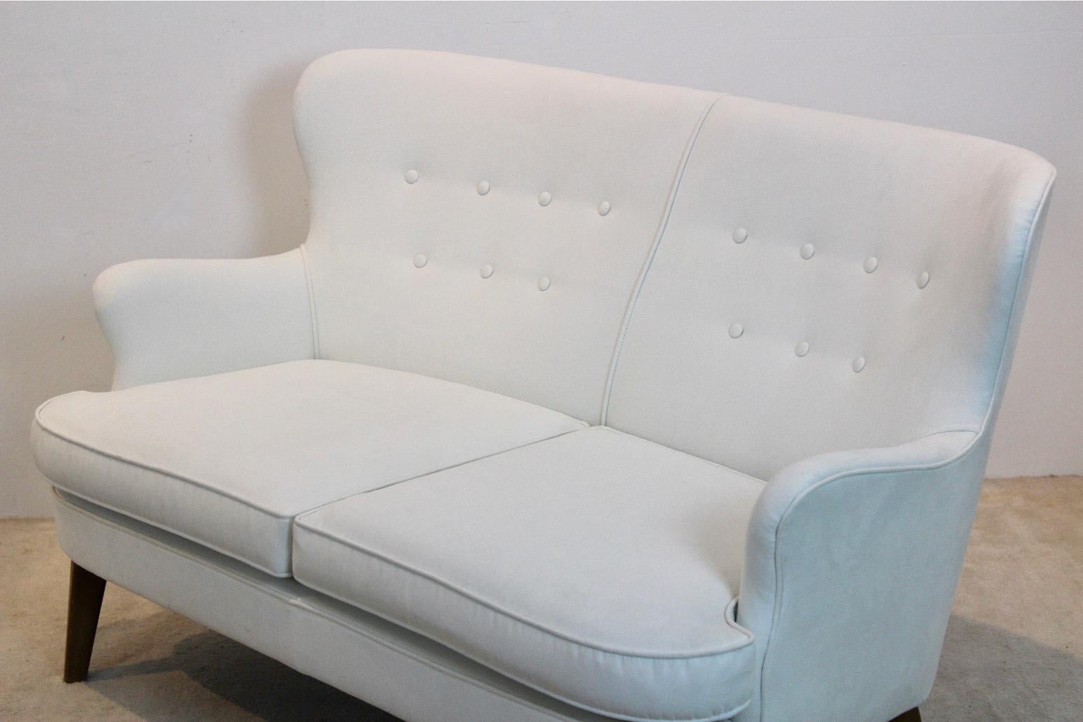 Artifort Theo Ruth Cocktail Sofa, Netherlands, 1950s For Sale 1