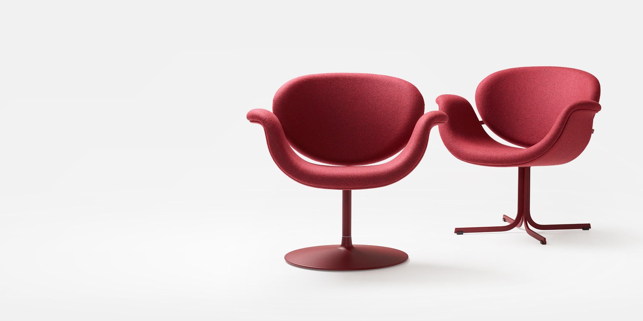Contemporary Customizable Artifort Tulip Midi Armchair with Cross Base by Pierre Paulin For Sale
