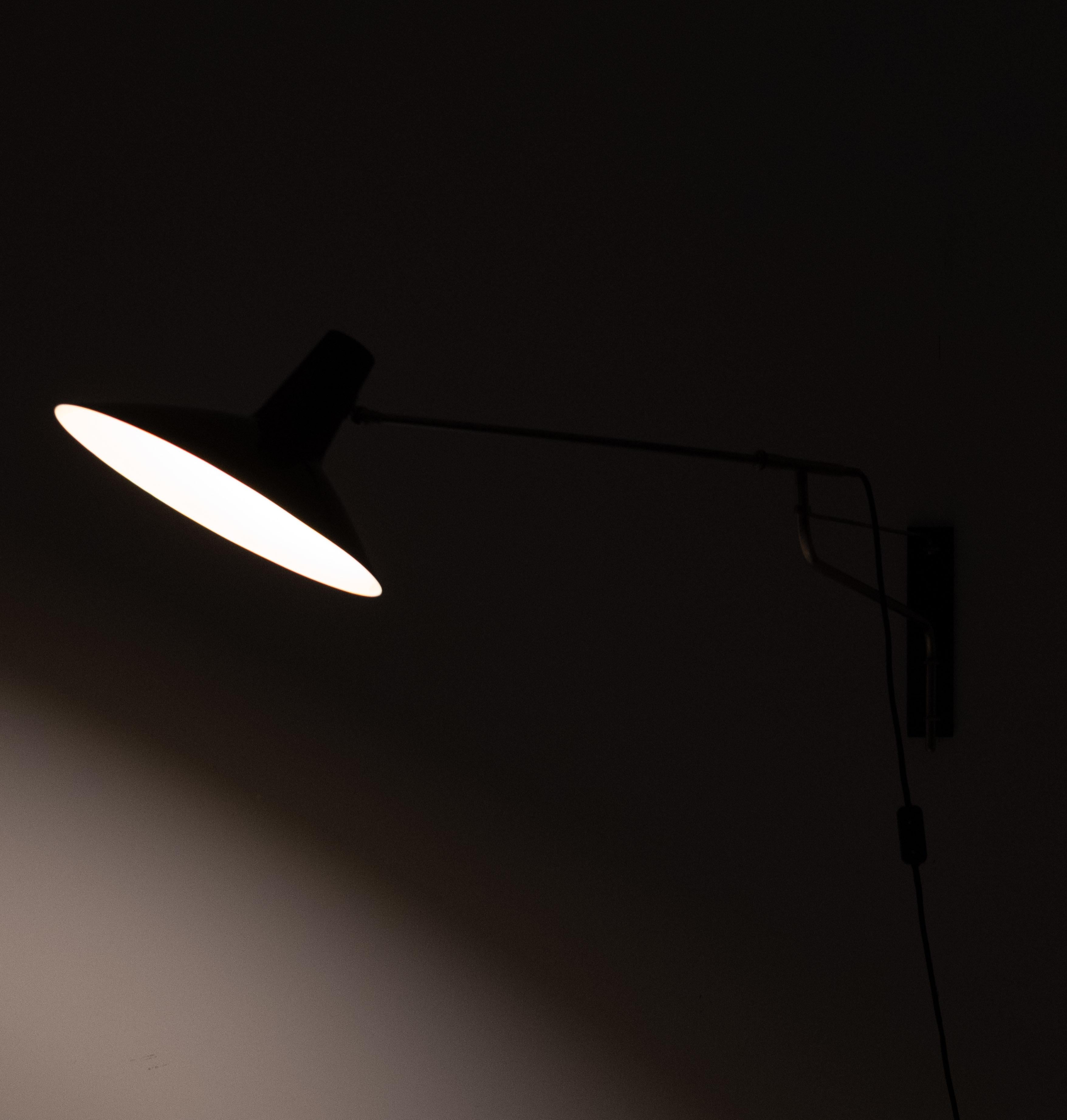 Artimeta lampada da parete regolabile in nero e nichel 1950 Olanda in vendita 4