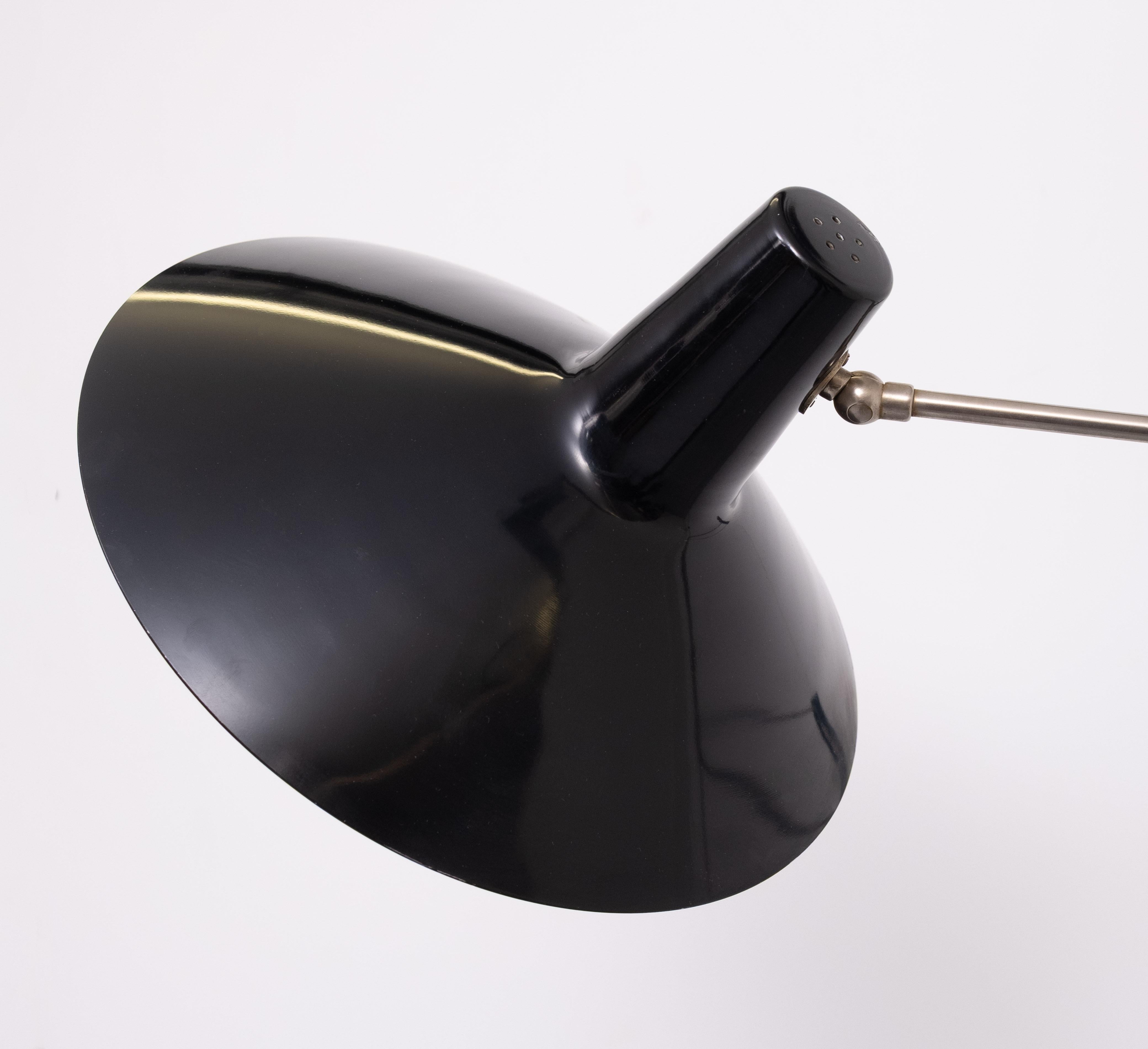 Mid-Century moderno Artimeta lampada da parete regolabile in nero e nichel 1950 Olanda in vendita