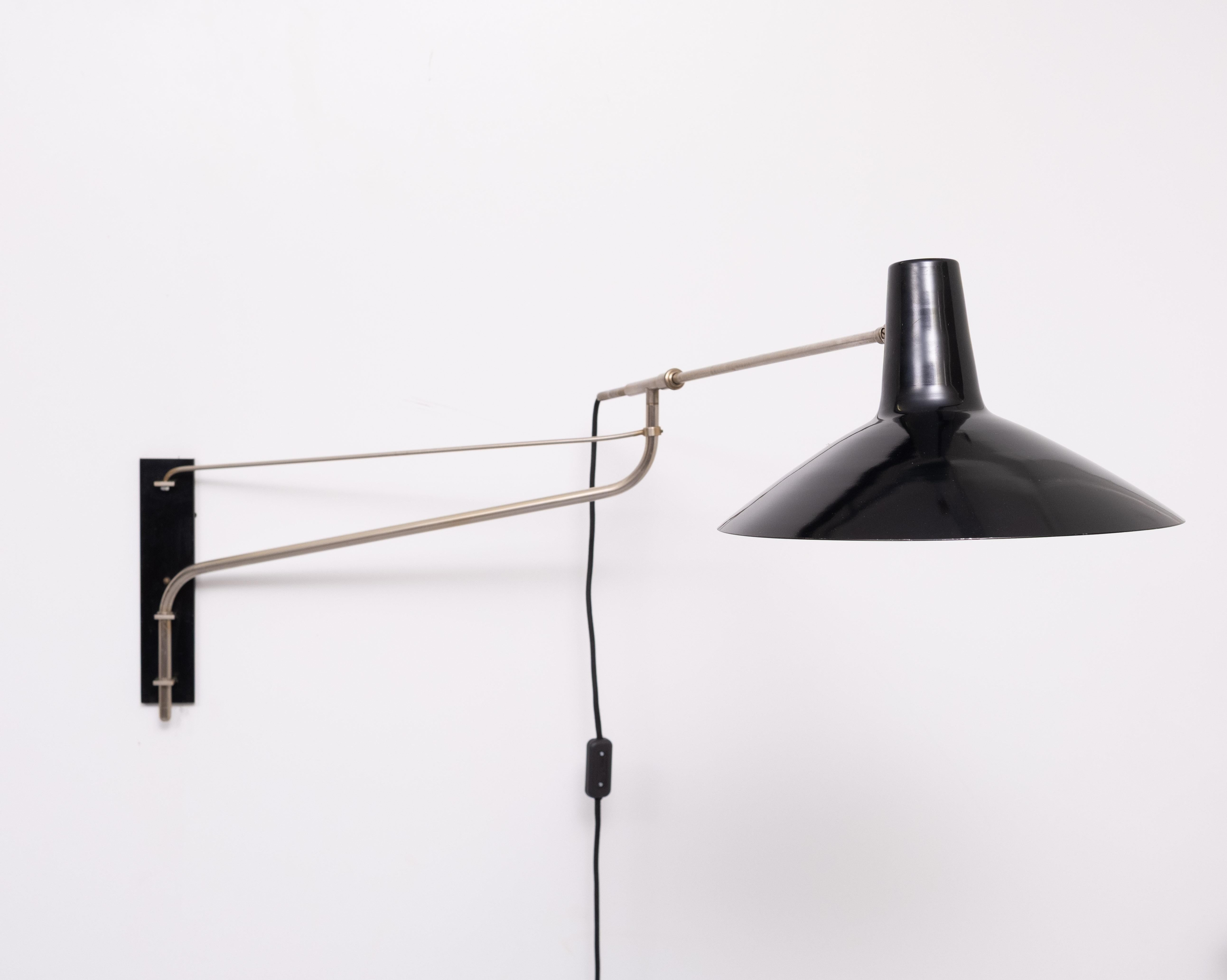 Artimeta lampada da parete regolabile in nero e nichel 1950 Olanda In condizioni buone in vendita a Den Haag, NL