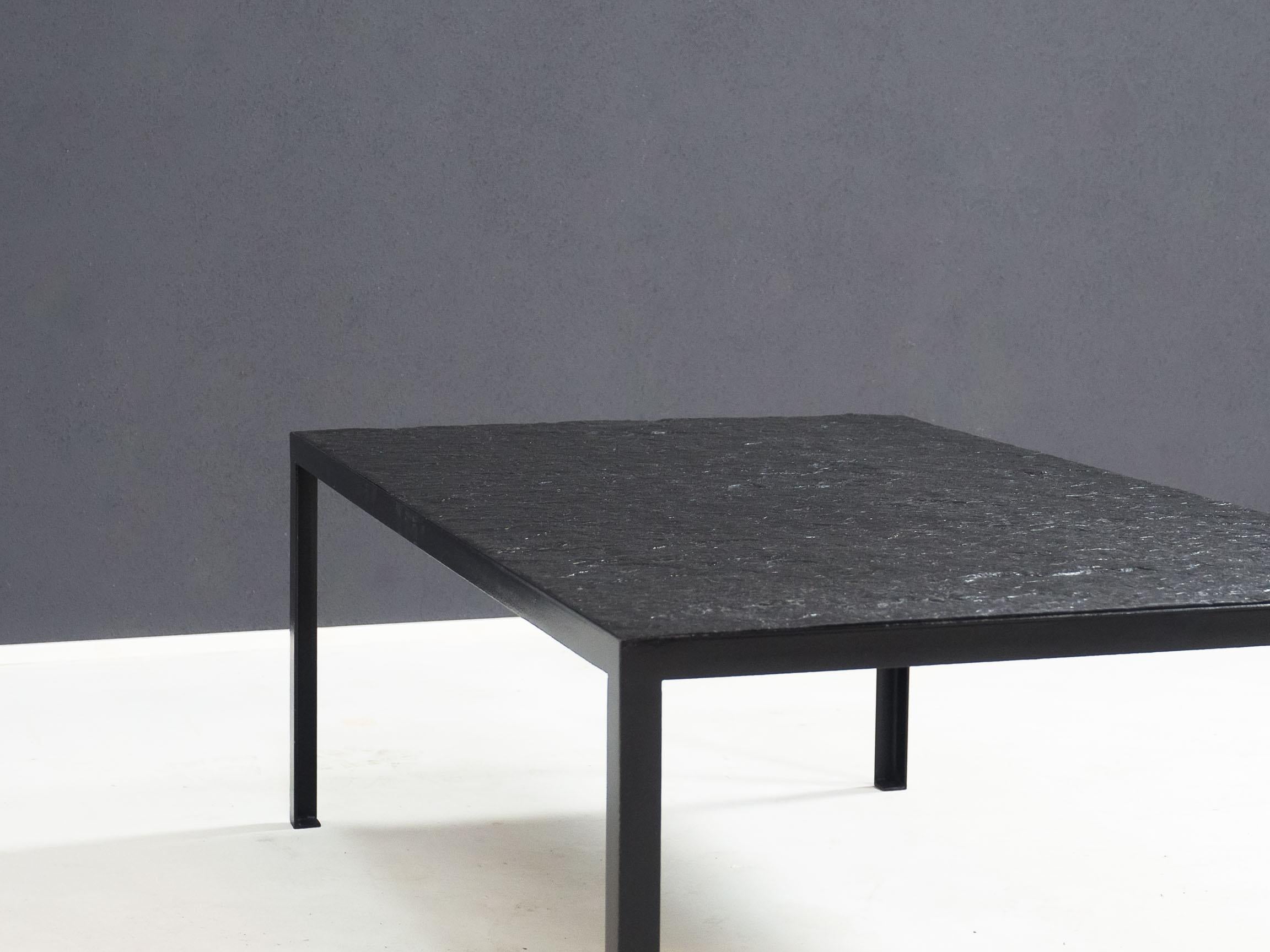 Artimeta stone slate coffee table – Floris Fiedeldij In Good Condition For Sale In Heerhugowaard, NL