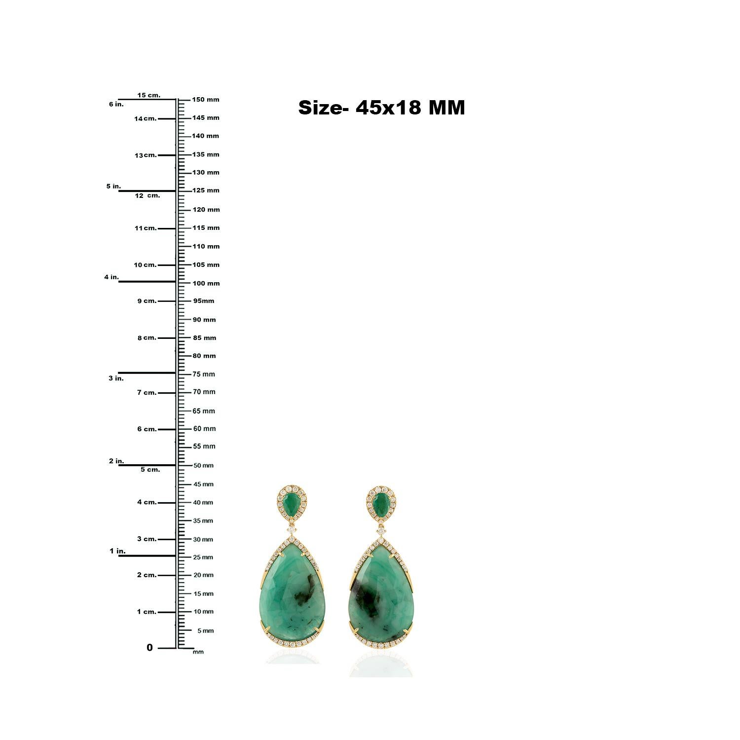 Taille mixte Artisan 28.55ct Pear Emerald Drop Earrings With Diamonds In 18K Yellow Gold en vente