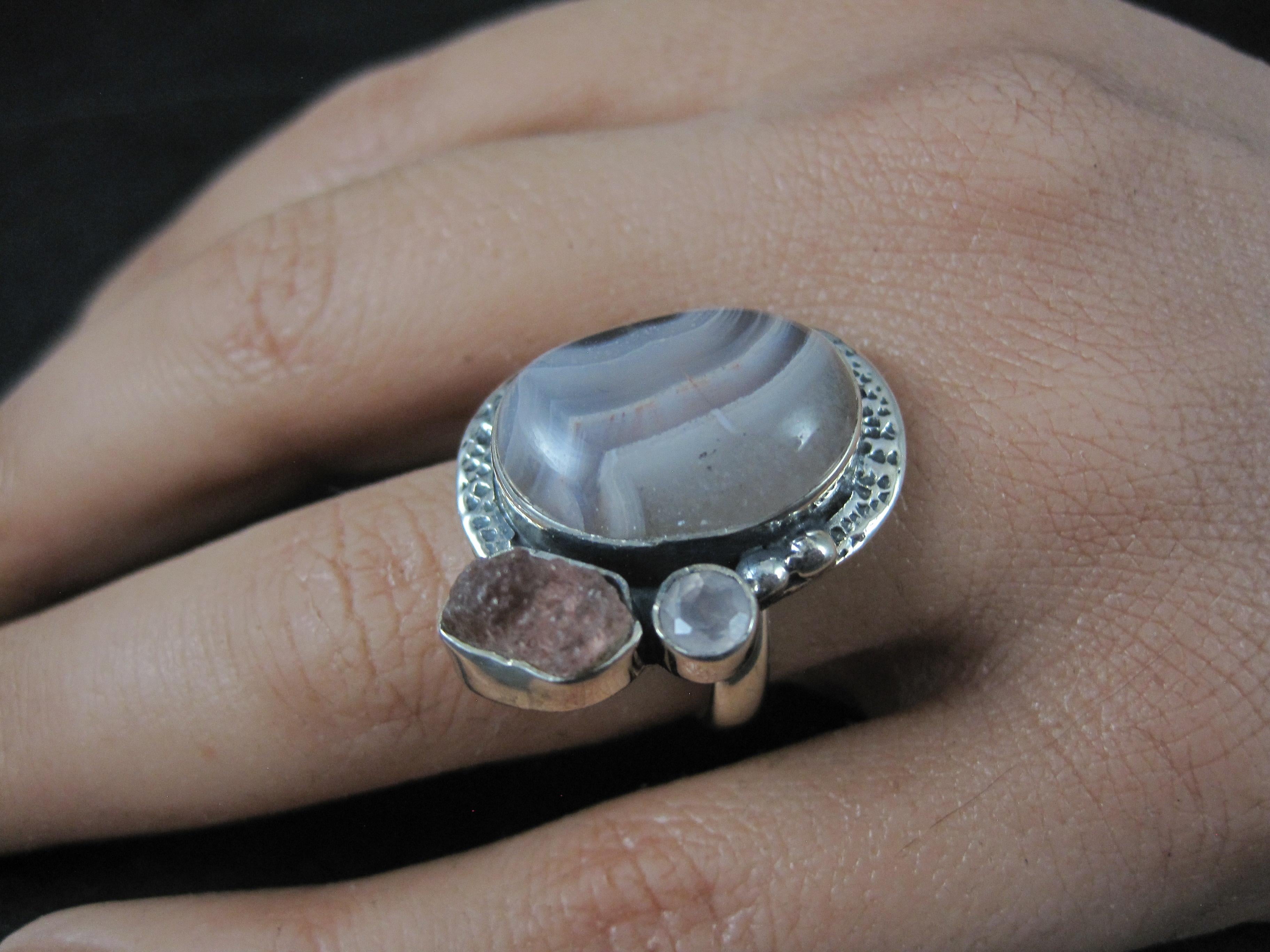 Anello artigianale a fascia di agata, quarzo rosa e tormalina rosa A. Silver in vendita 5