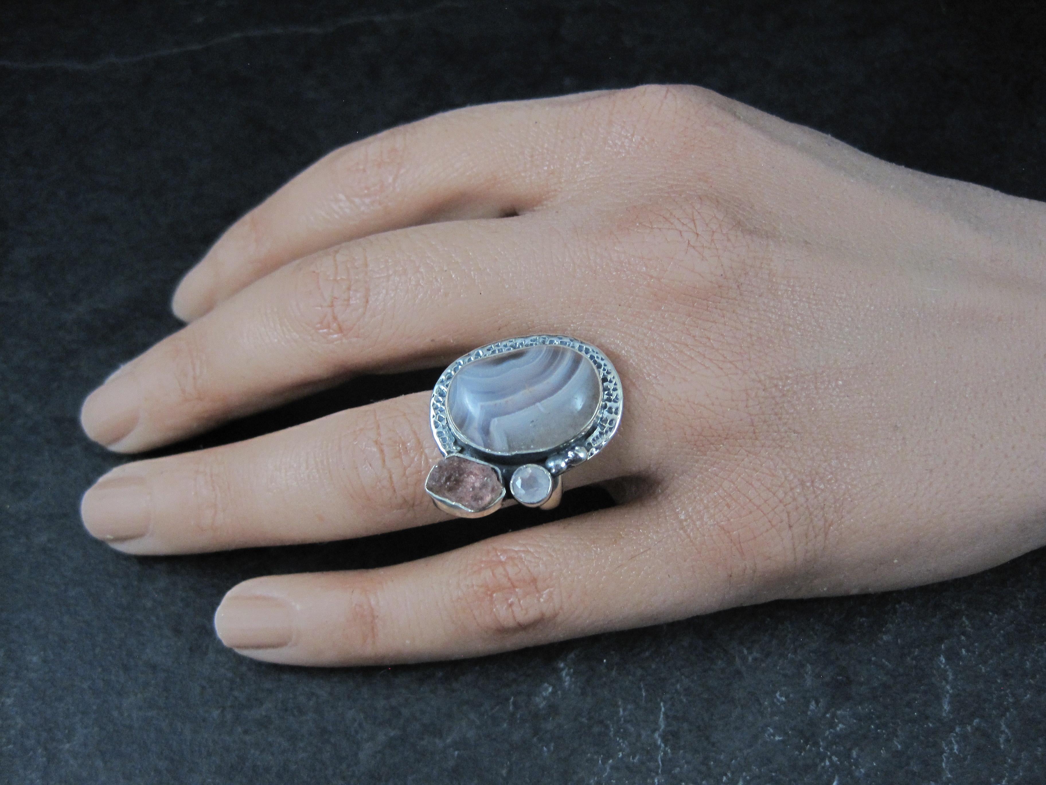 Anello artigianale a fascia di agata, quarzo rosa e tormalina rosa A. Silver in vendita 2