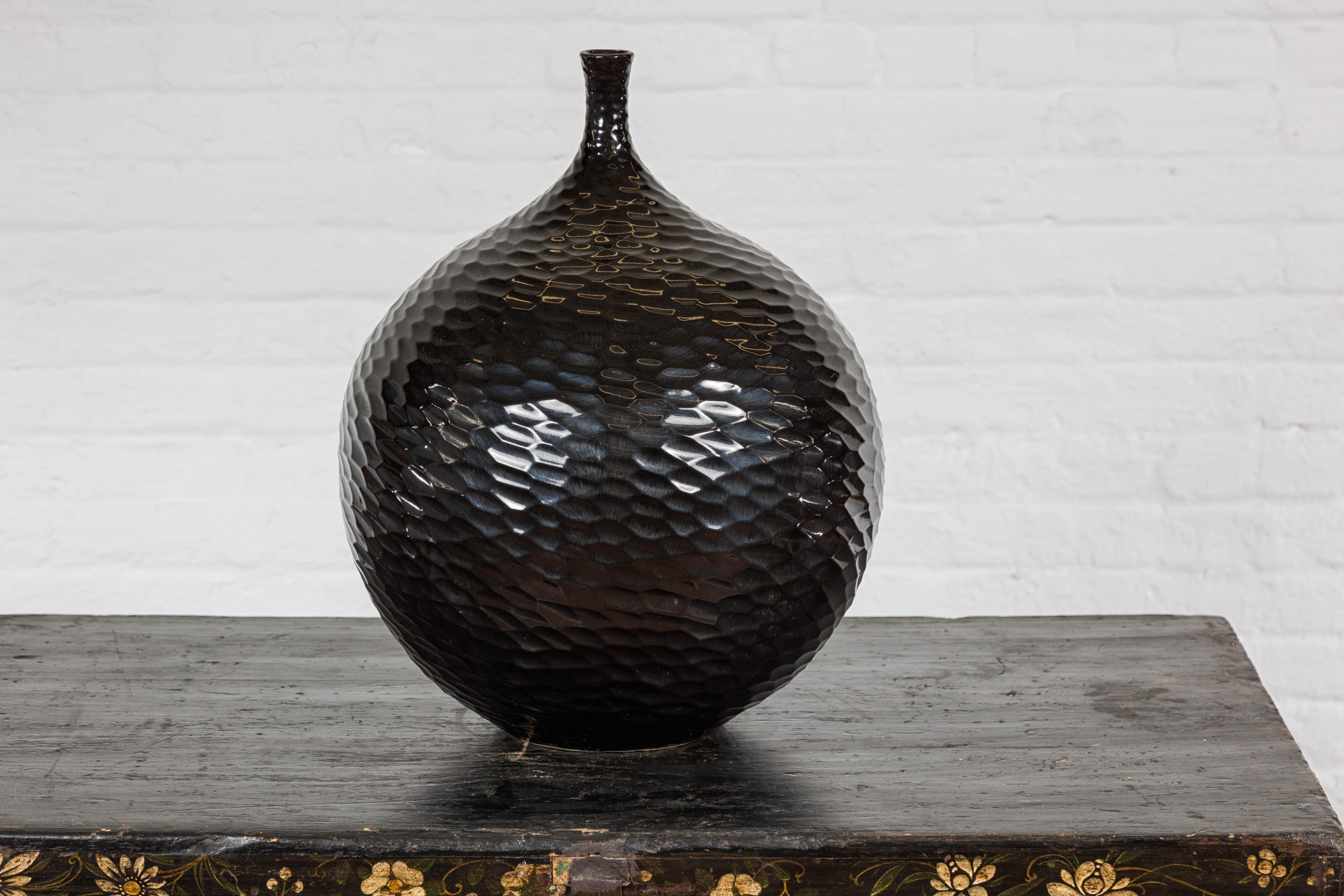 Artisan Black Glazed Bulb Shaped Vase with Honeycomb Patterns and Narrow Mouth For Sale 1