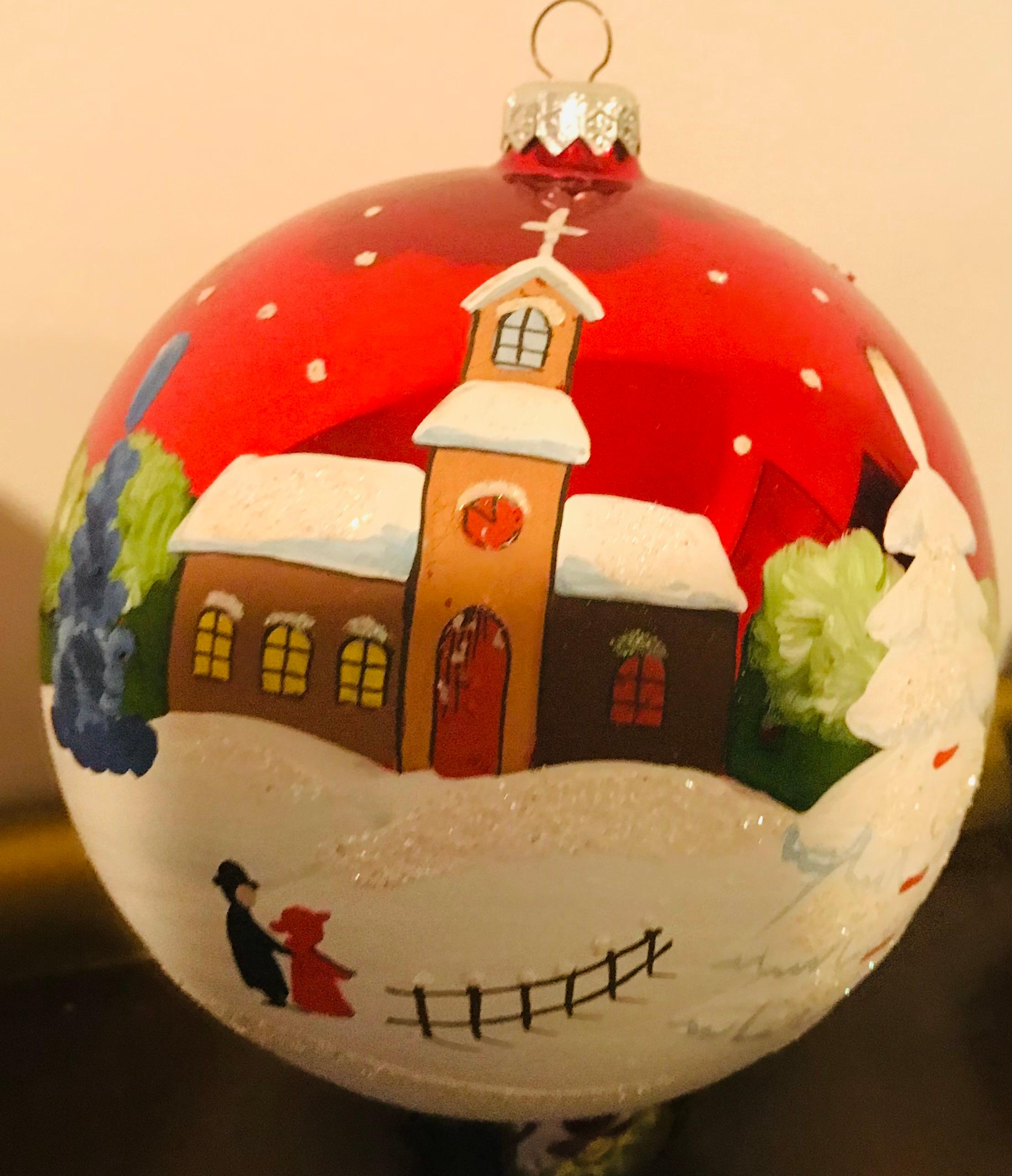 Artisan verre soufflé Jumbo Christmas Ball peint à la main Purple Night Bon état - En vente à Boca Raton, FL