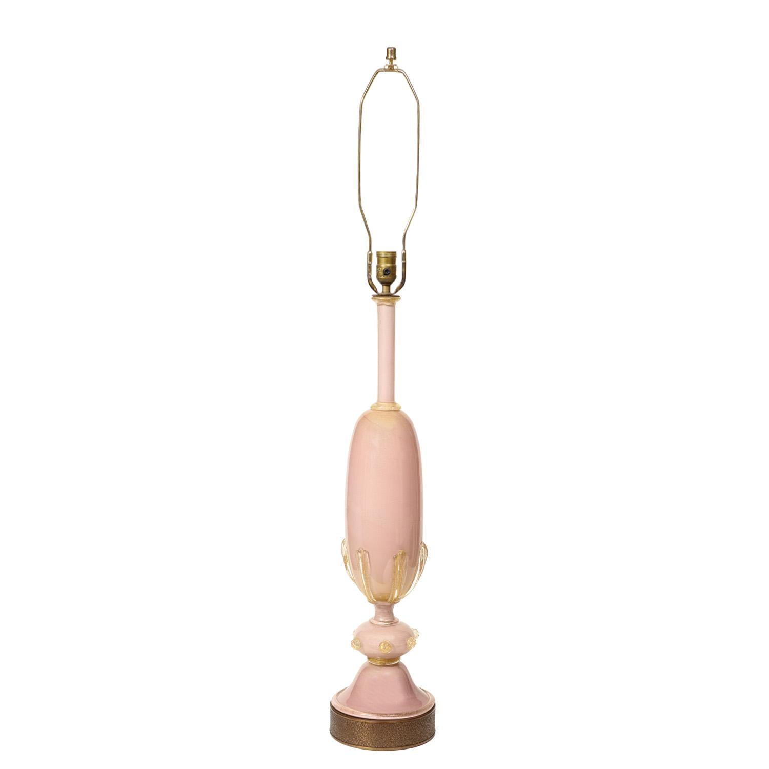 Hand blown blush color Murano glass table lamp adorned with clear glass ornamentation and avventurina throughout. Burnished brass base is decorated with etched floral motif. 34