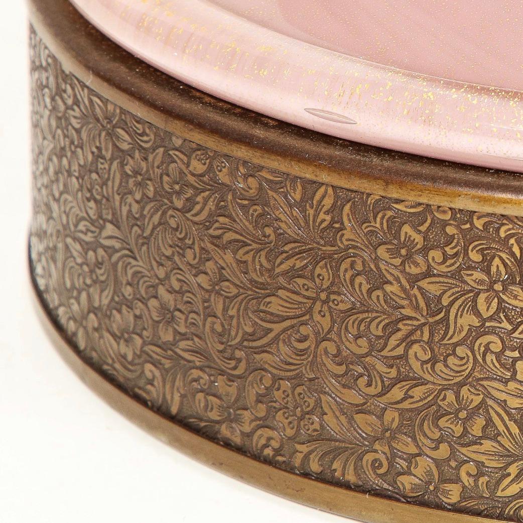 Artisan Blush Color Murano Glass Table Lamp with Avventurina, 1960s In Good Condition For Sale In New York, NY
