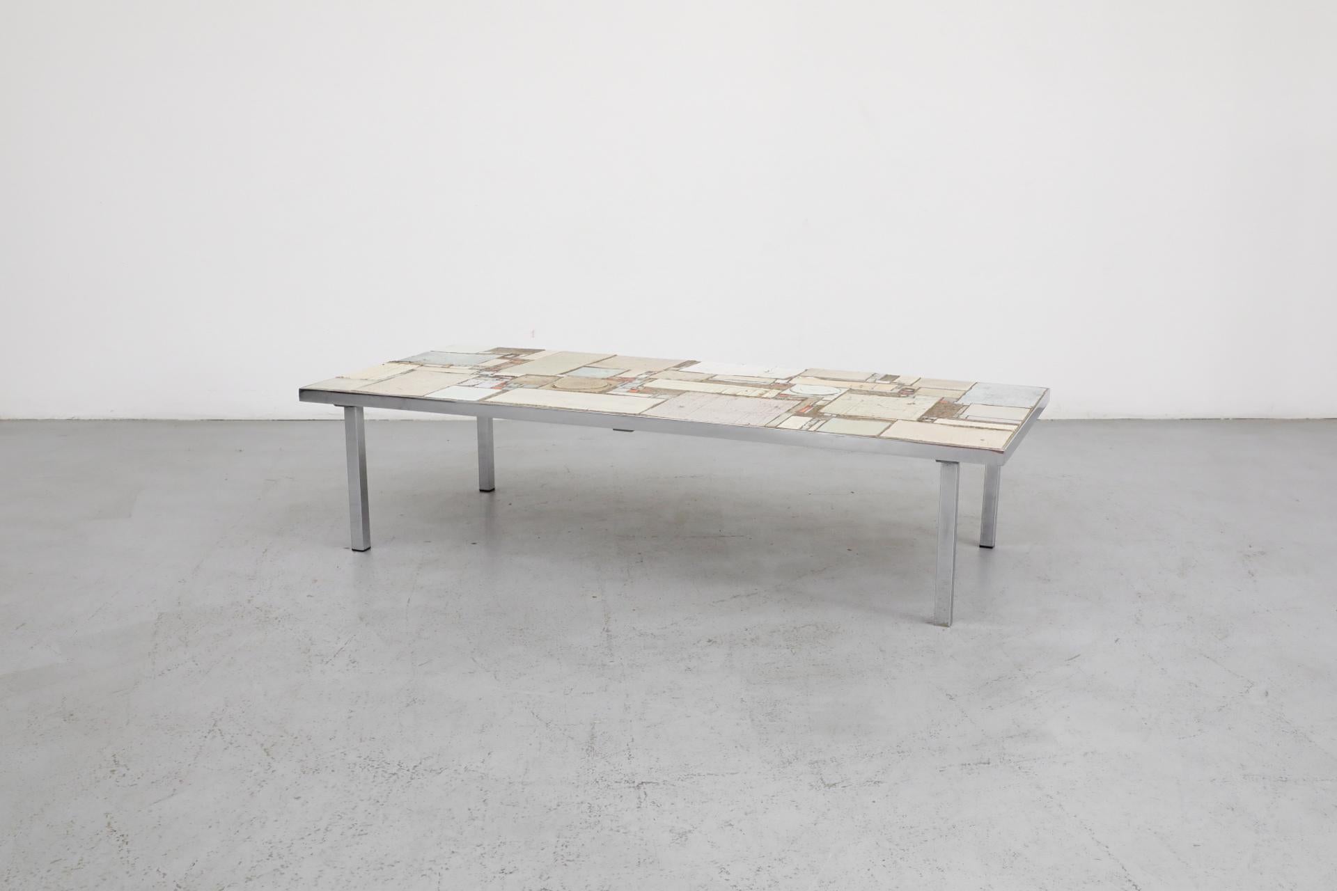 Artisan Keramik Mosaik Couchtisch mit Chromfuß von Pia Manu, 1970er (Moderne der Mitte des Jahrhunderts) im Angebot