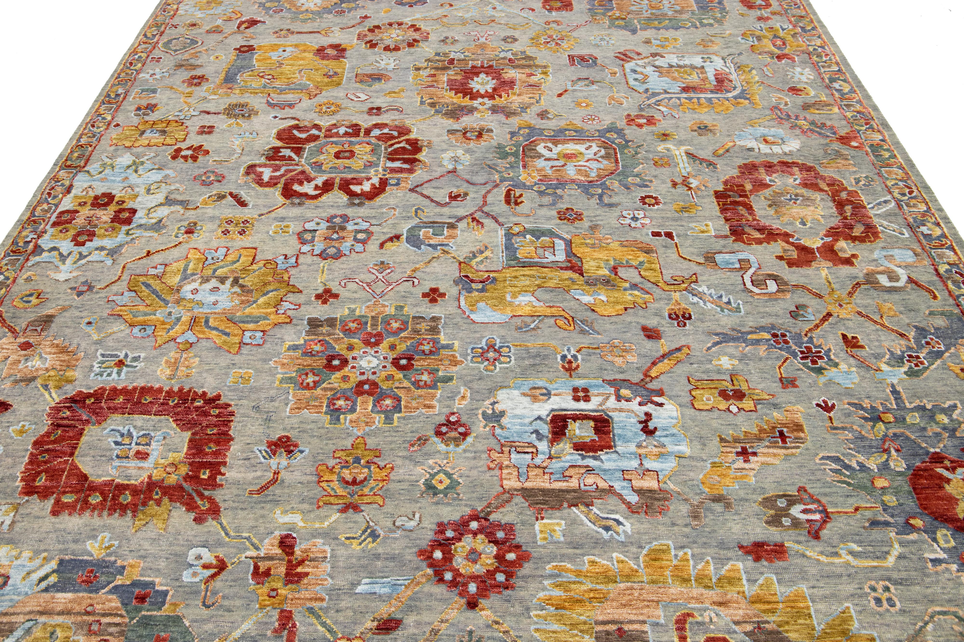 Artisan Collection Handmade Indian Wool & Silk Rug In Gray With Floral Design For Sale 4