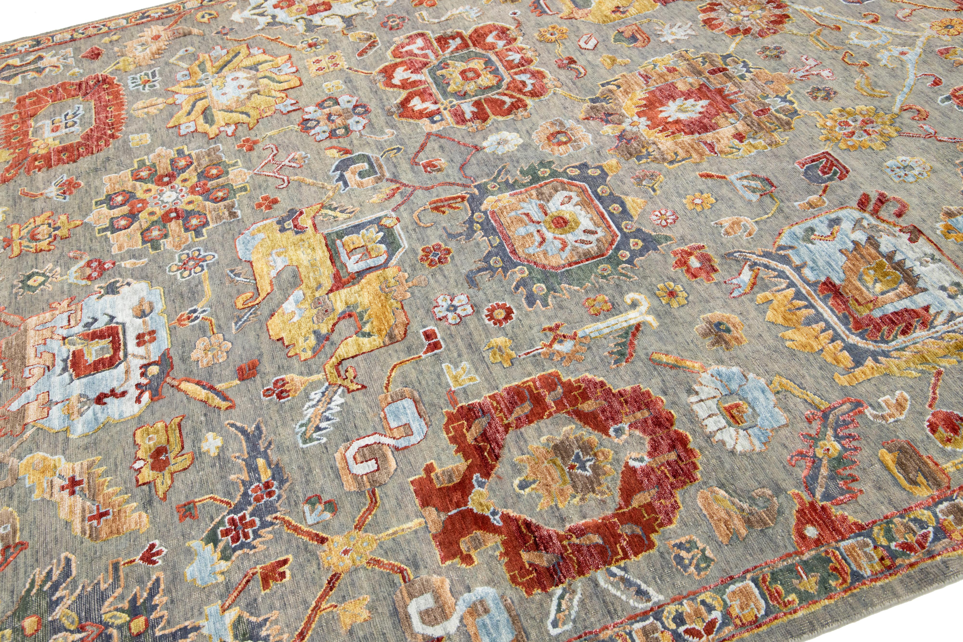 Hand-Knotted Artisan Collection Handmade Indian Wool & Silk Rug In Gray With Floral Design For Sale