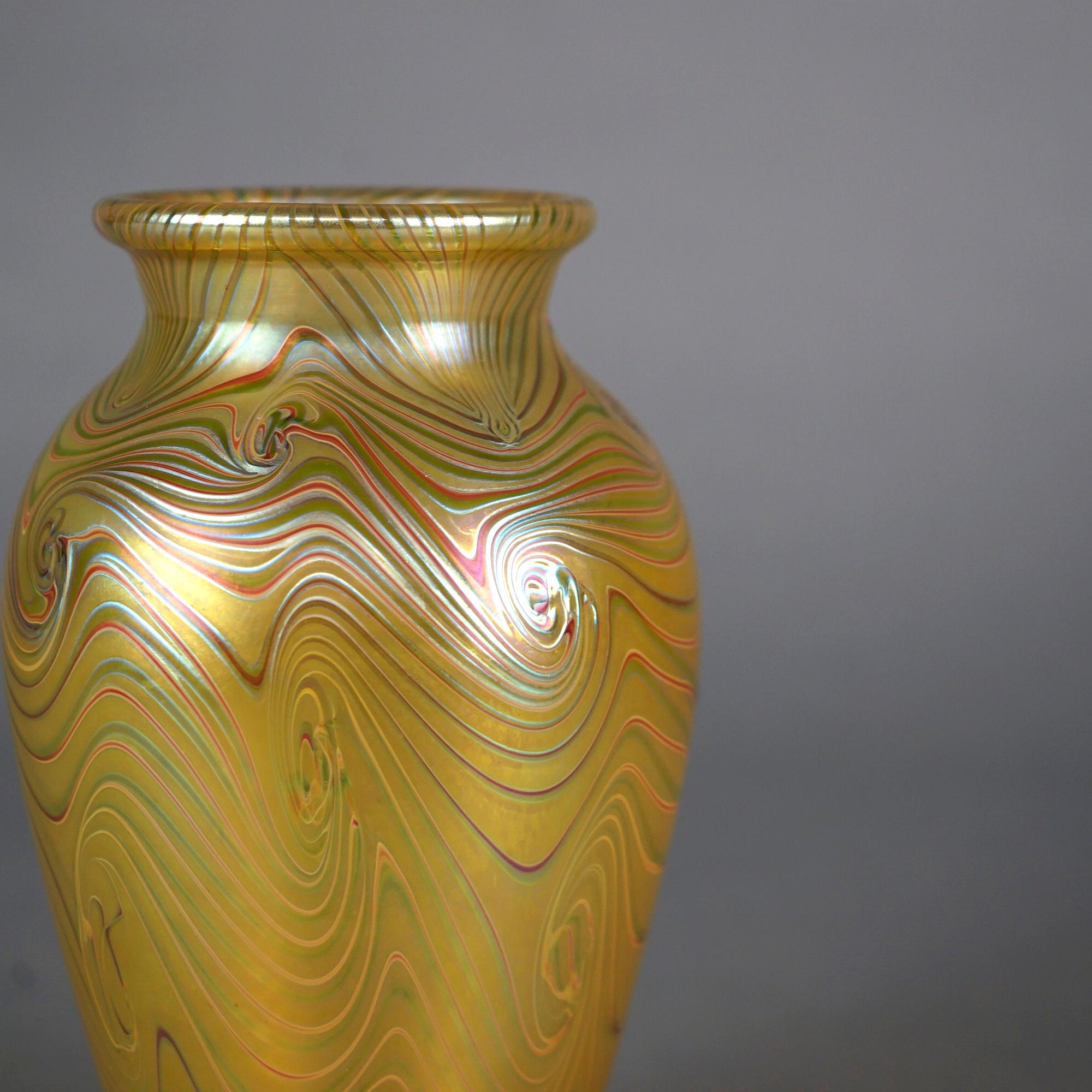 Artisan Crafted Orient & Flume Gold & Chocolate Art Glass Vase, Signed, 20th C 1