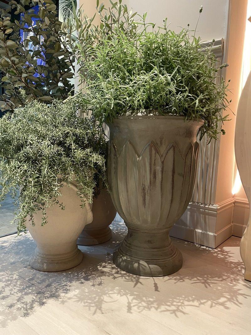 Clay Artisan Cup-Shaped Natural Terracotta Planter Classic Design Custom Finish Avail For Sale