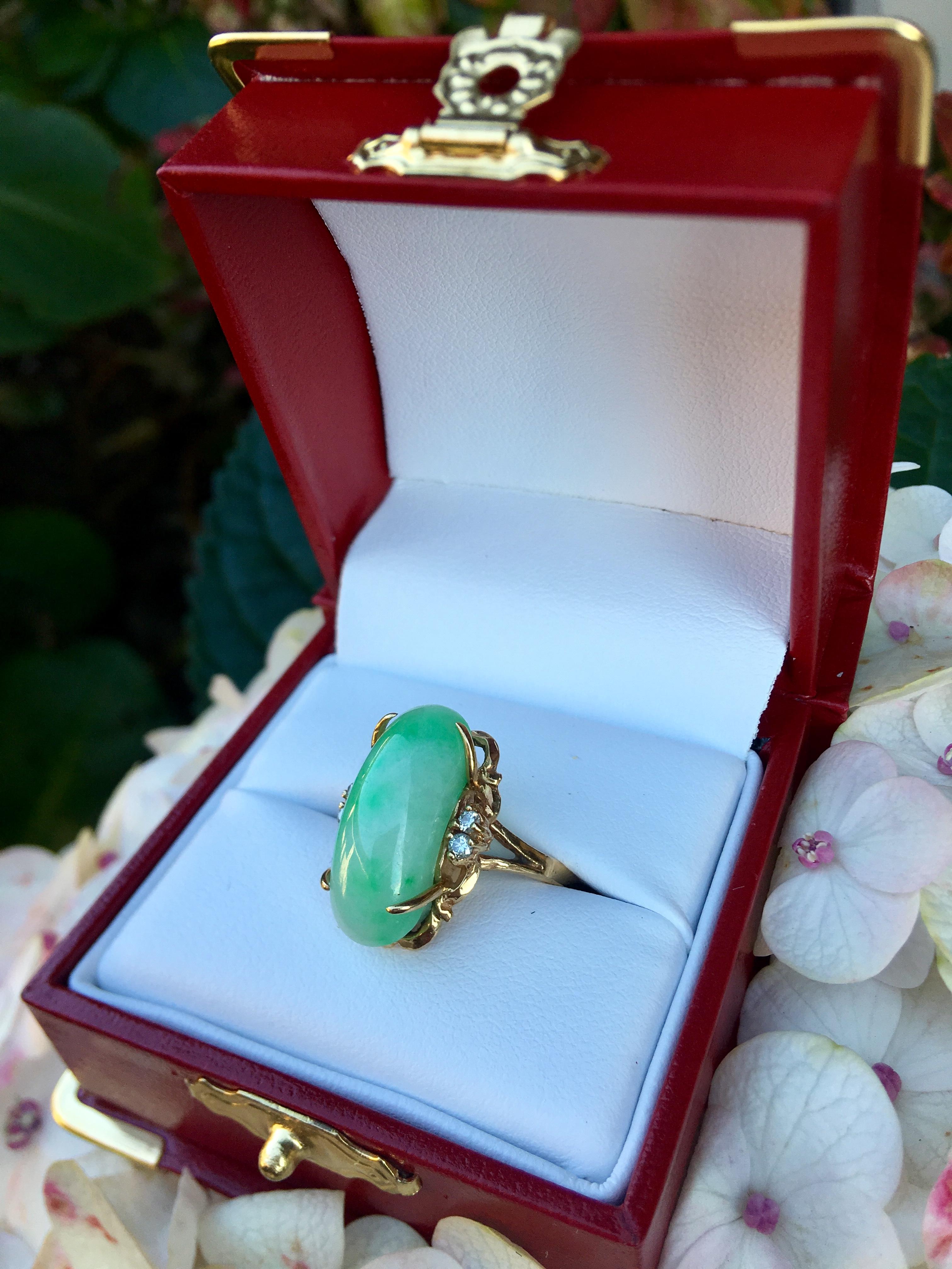 Artisan Custom 18 Karat Yellow Gold Variegated Apple Green Jade and Diamond Ring 1