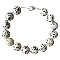 Bracelet artisanal en jaspe dalmate et perles nouées en argent massif
