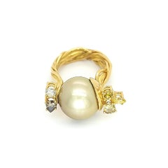 18kt Yellow Gold Artisan De Saedeleer Tahiti Pearl and 1.22ct Diamonds Ring