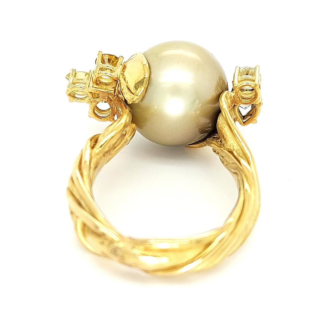 18kt Yellow Gold Artisan De Saedeleer Tahiti Pearl and 1.22ct Diamonds Ring For Sale 1