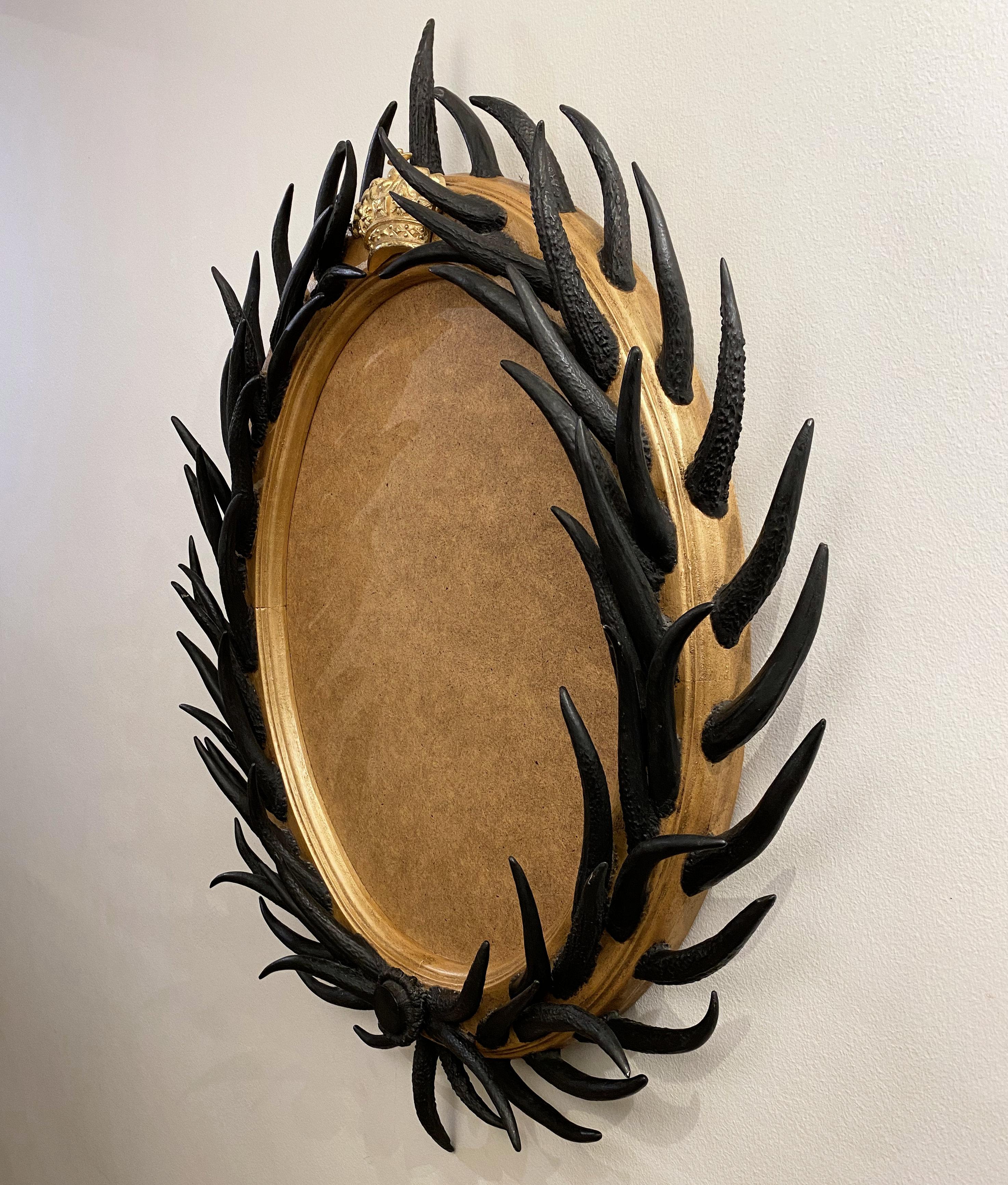 Artisan Designed Dark Antler Oval Mirror with a Crown Motif In New Condition In London, GB