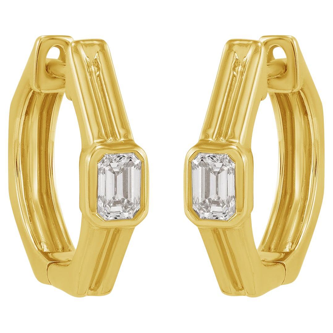 Boucles d'oreilles artisanales en or jaune 14K avec diamant taille émeraude