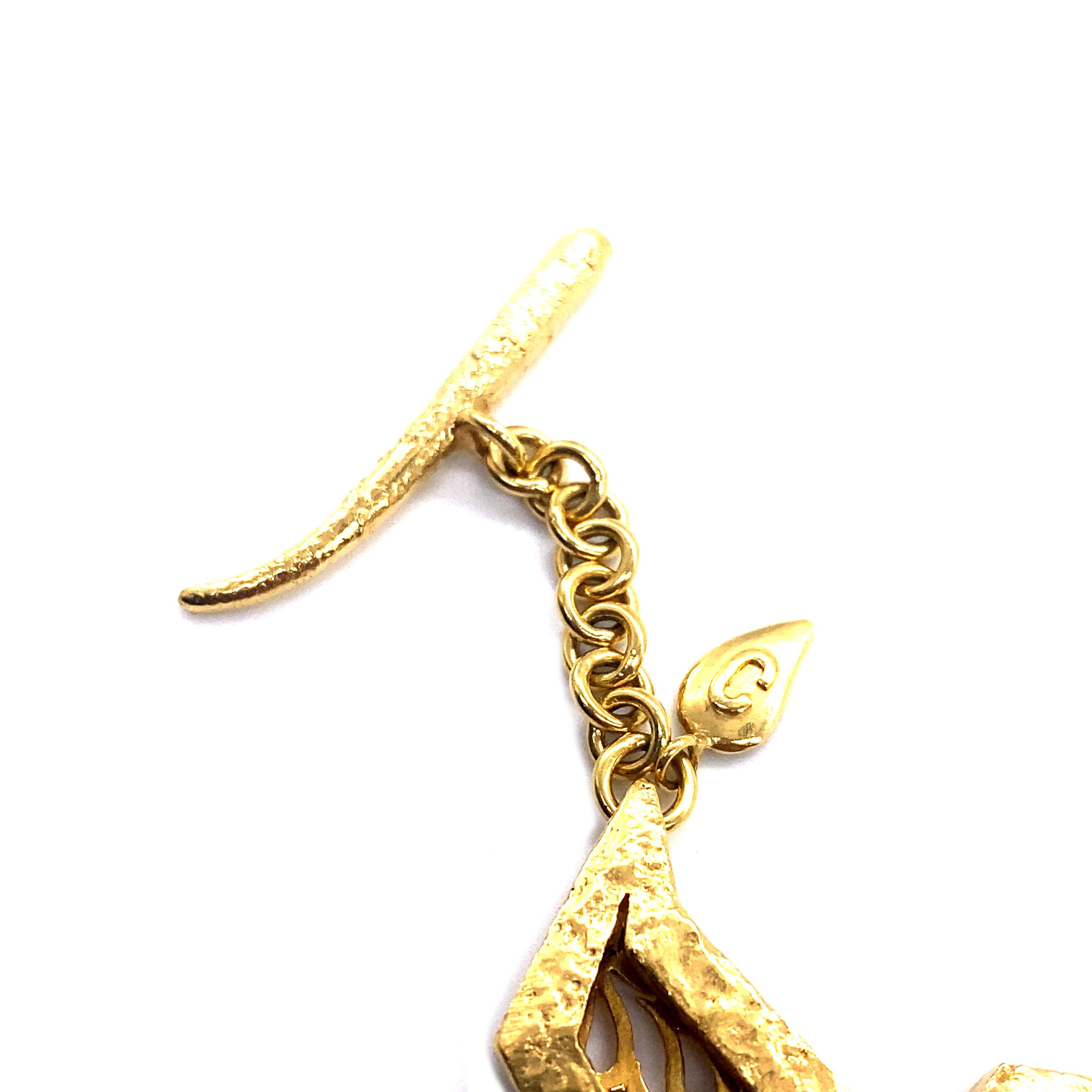 Taille rose Bracelet artisanal en or à motif cachemire avec diamants de 0,34 carat taillés en rose en vente
