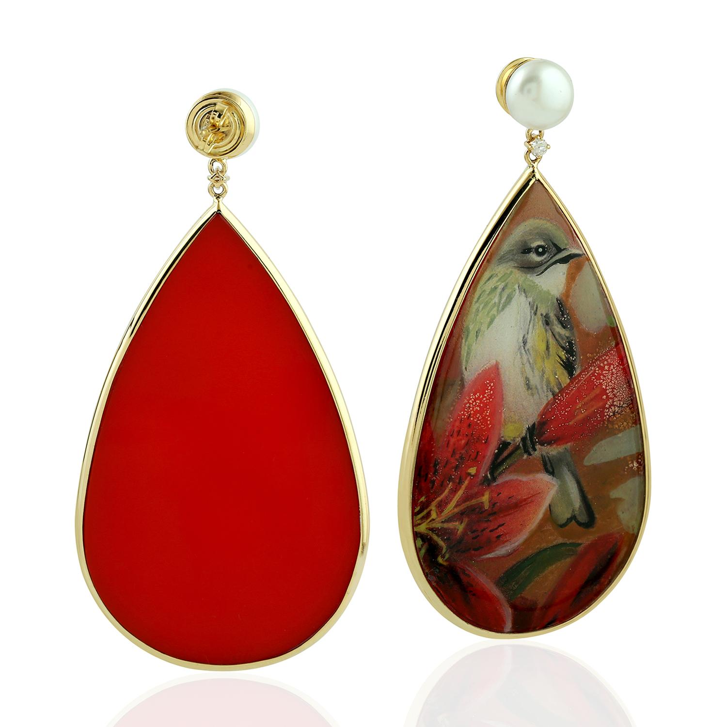 Artisan Boucles d'oreilles artisanales en or jaune 18K avec perles émaillées peintes à la main en vente