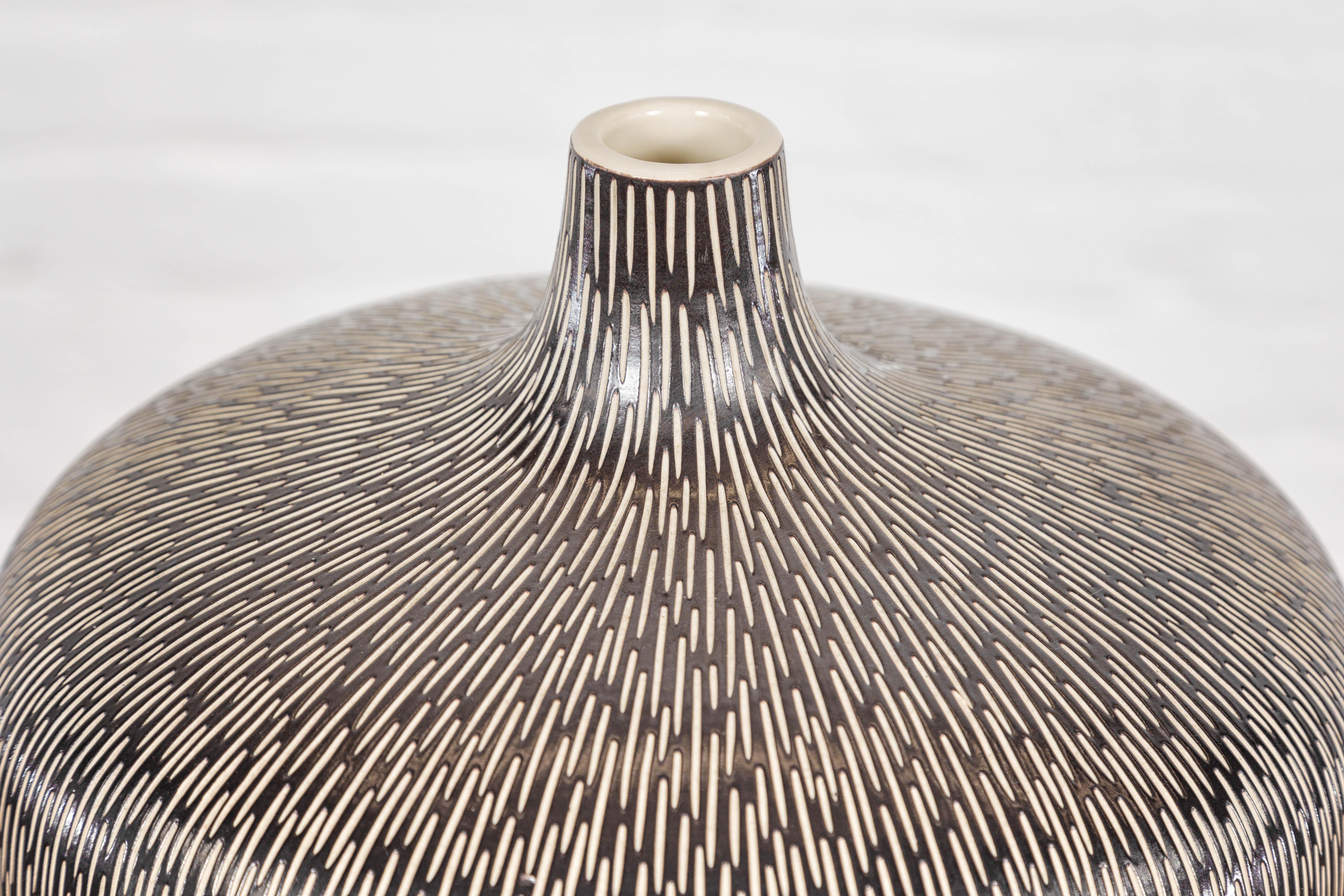Artisan Handmade Brown Glazed Ceramic Vase with Textured Cream Stokes For Sale 2
