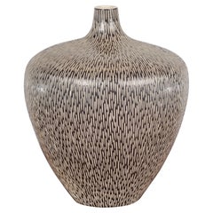 Artisan Handmade Brown Glazed Ceramic Vase with Textured Cream Stokes