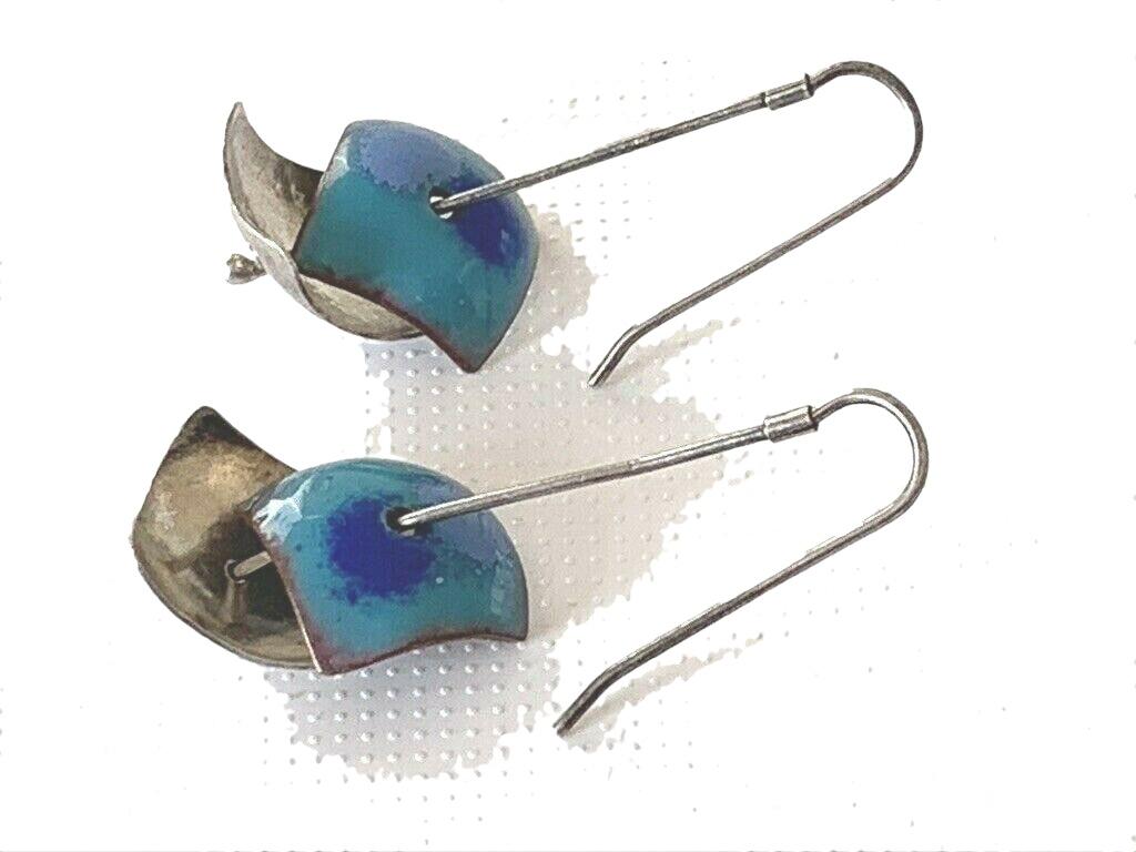 vintage era 1960s -1970s 
Enamelled copper & Sterling Silver 
Artisan Earrings
dreamy hippy 
unmarked for silver 
no designer stamps or signatures present 
and one hook is bent 
