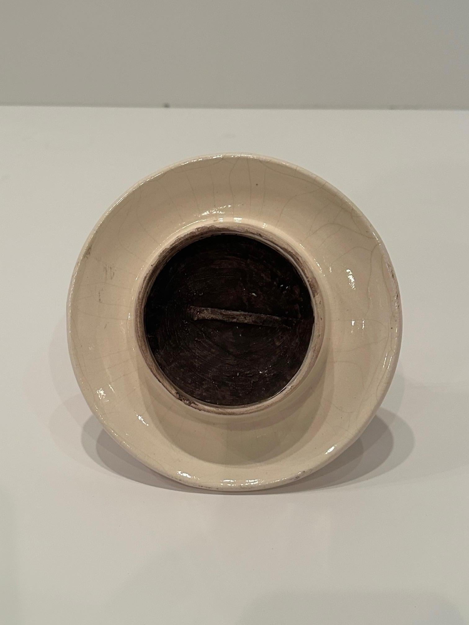 XXIe siècle et contemporain Vase à couvercle en céramique de fabrication artisanale avec fleuron en agate en vente