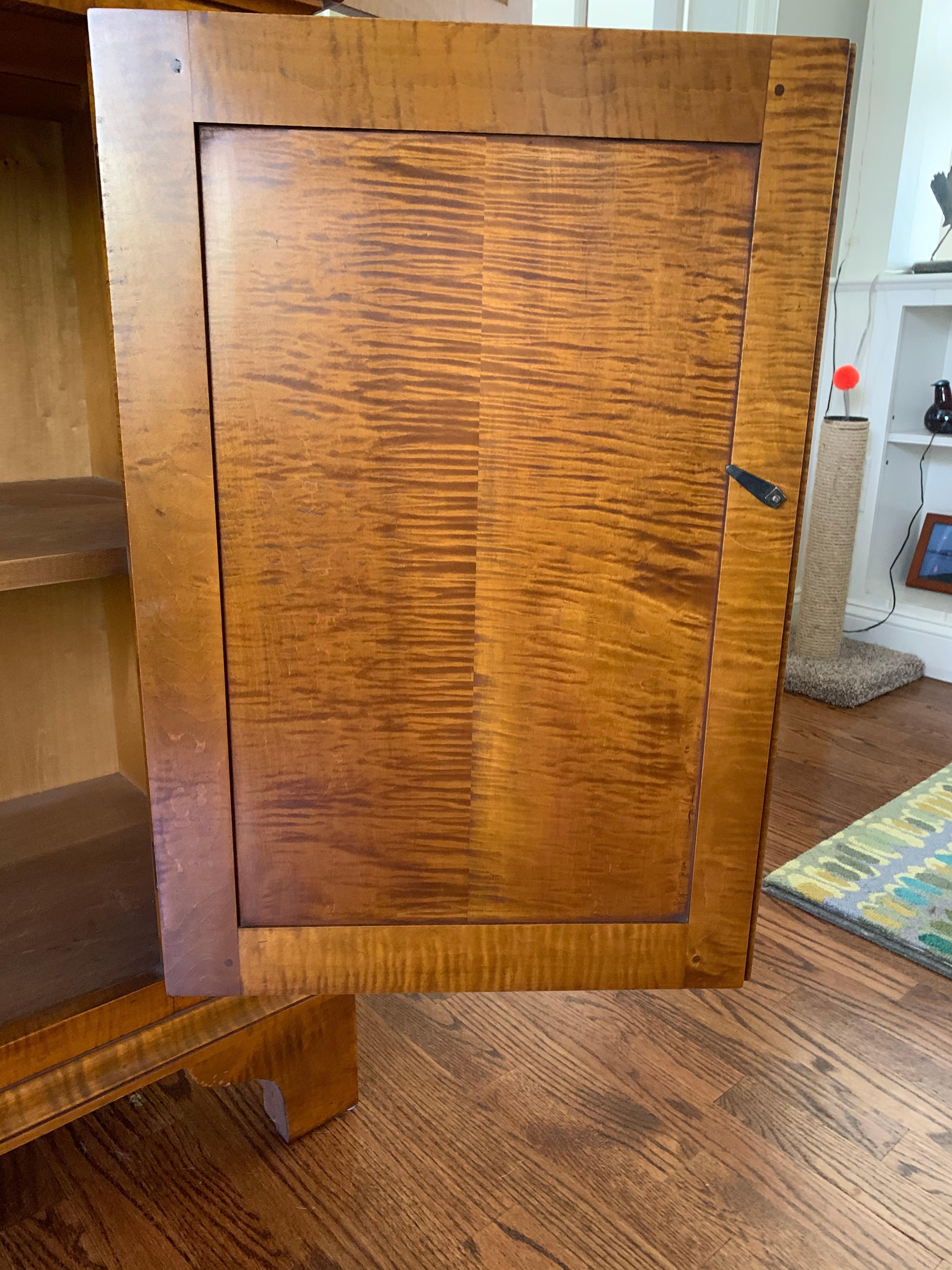 Artisan Made Eldred Wheeler Vintage China Cabinet Cupboard 1