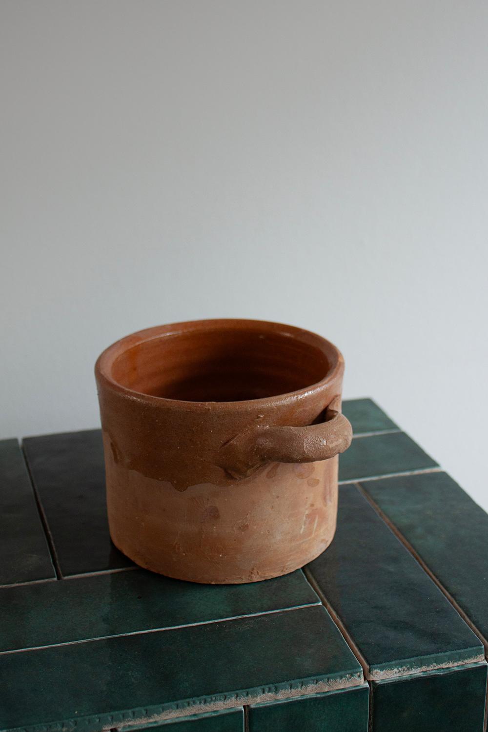 Ceramic Artisan Made German Country Style Terracotta brown Glaze Kitchen Pot For Sale