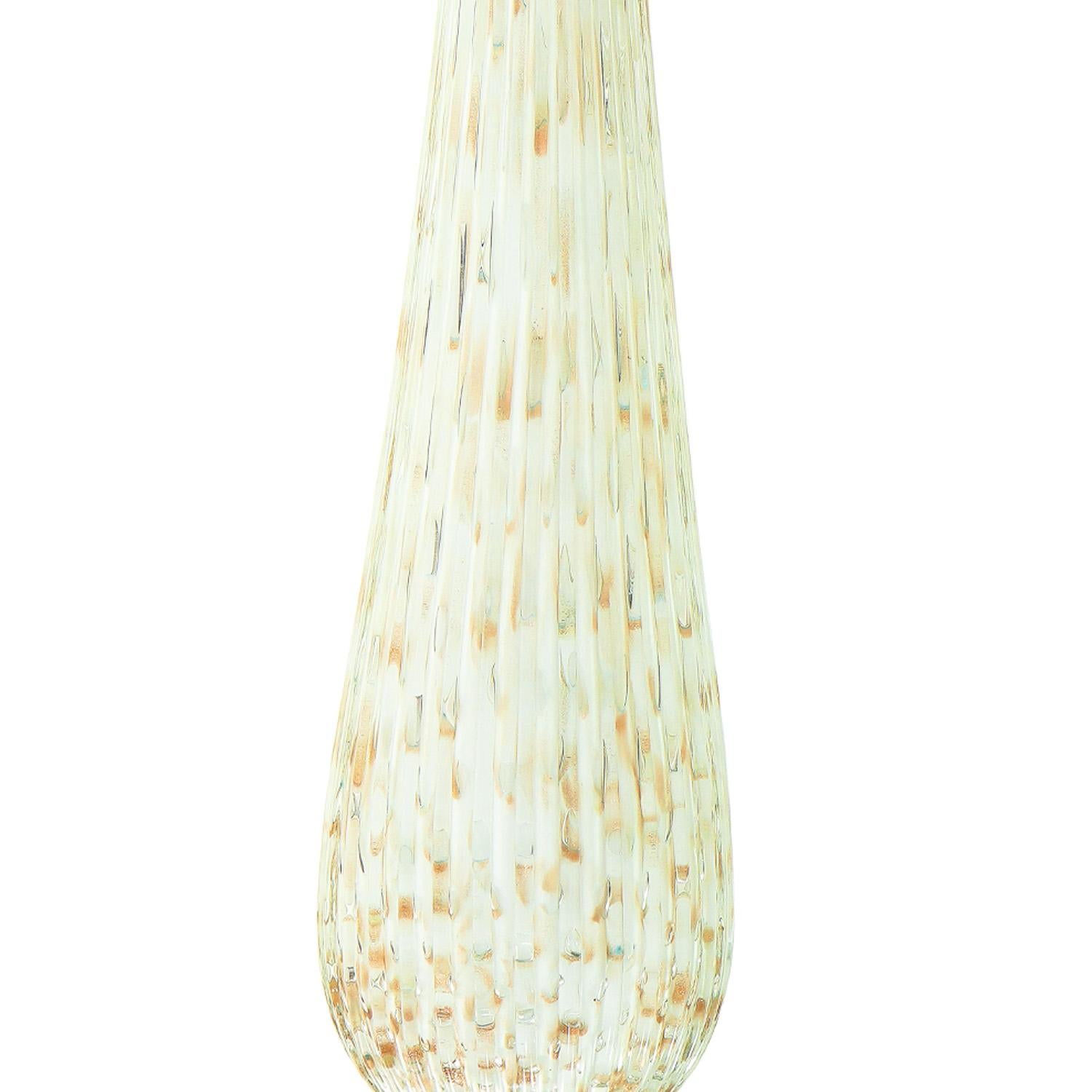 Fait main Lampe de bureau artisanale en verre de Murano avec accents de feuilles d'argent en vente